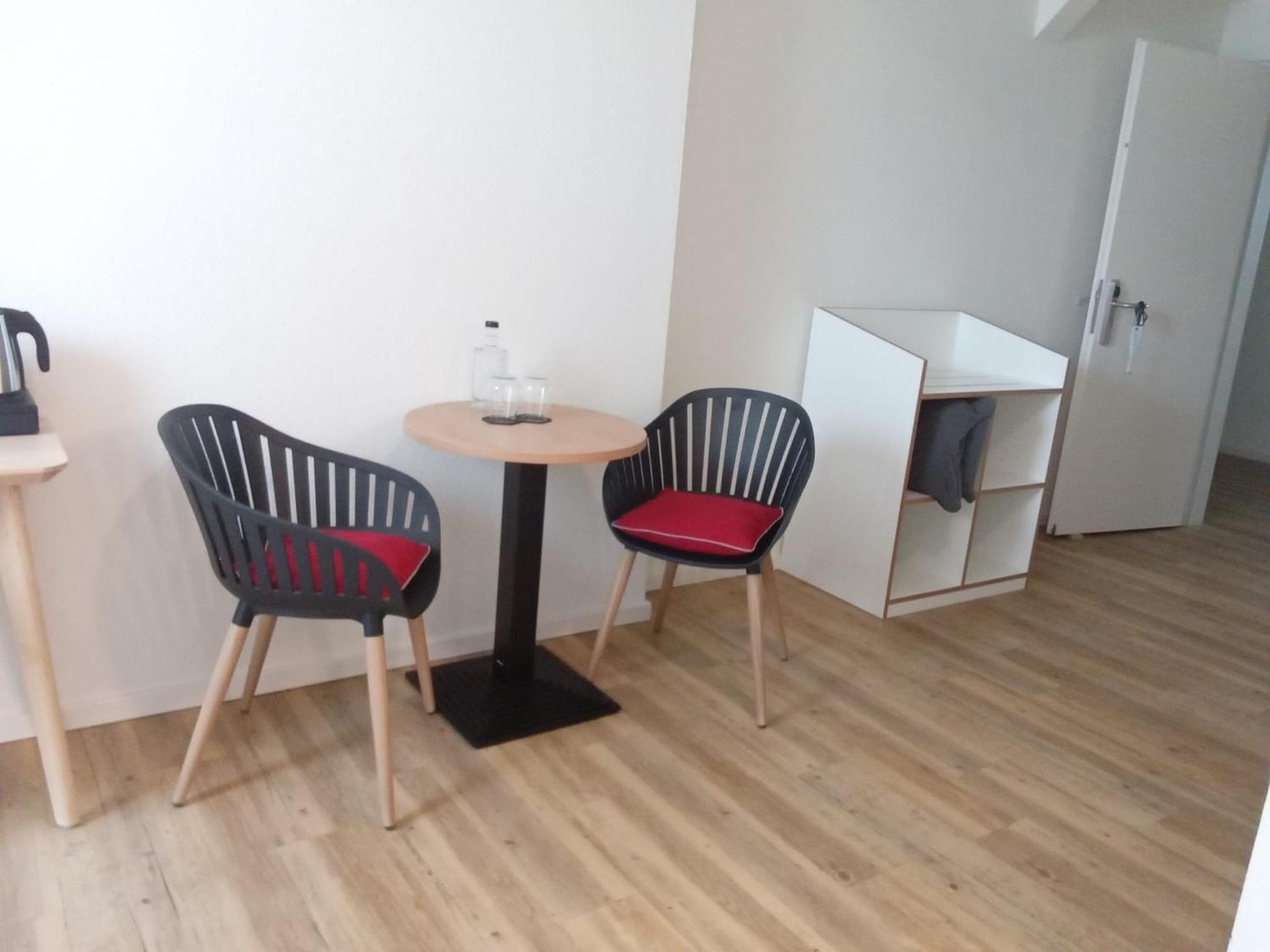 Double Room - Photo 12