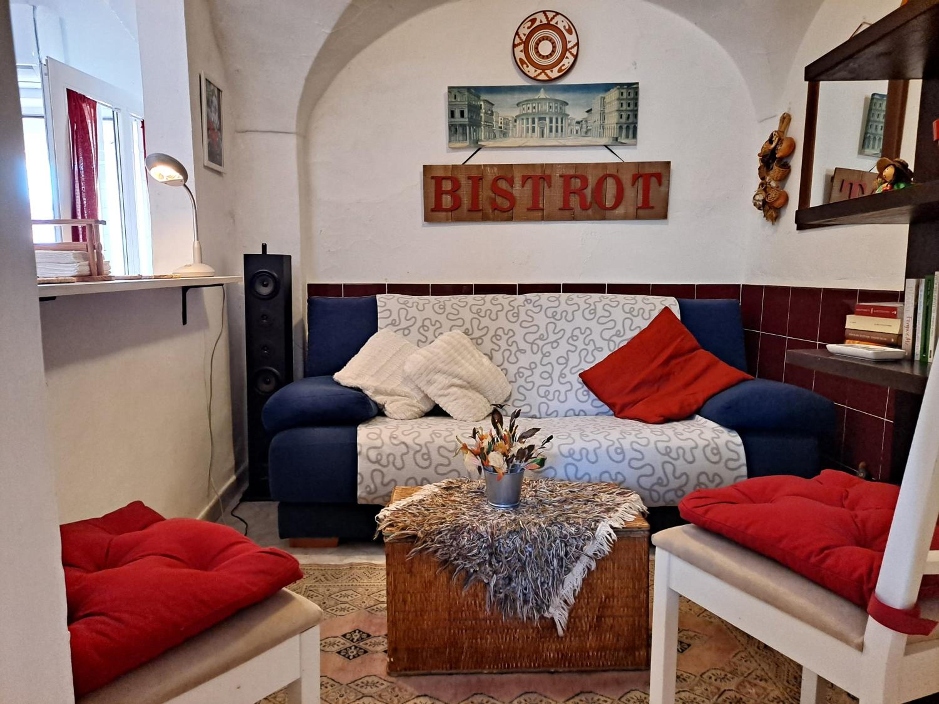 Apartment - Split Level photo 3