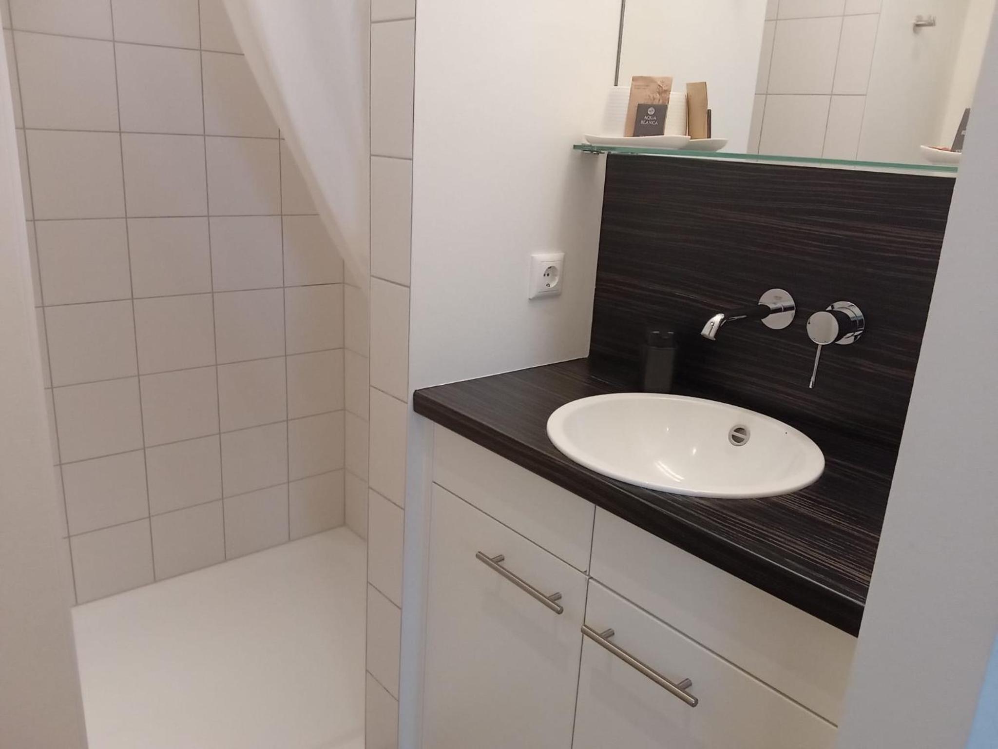 Double Room - Photo 13