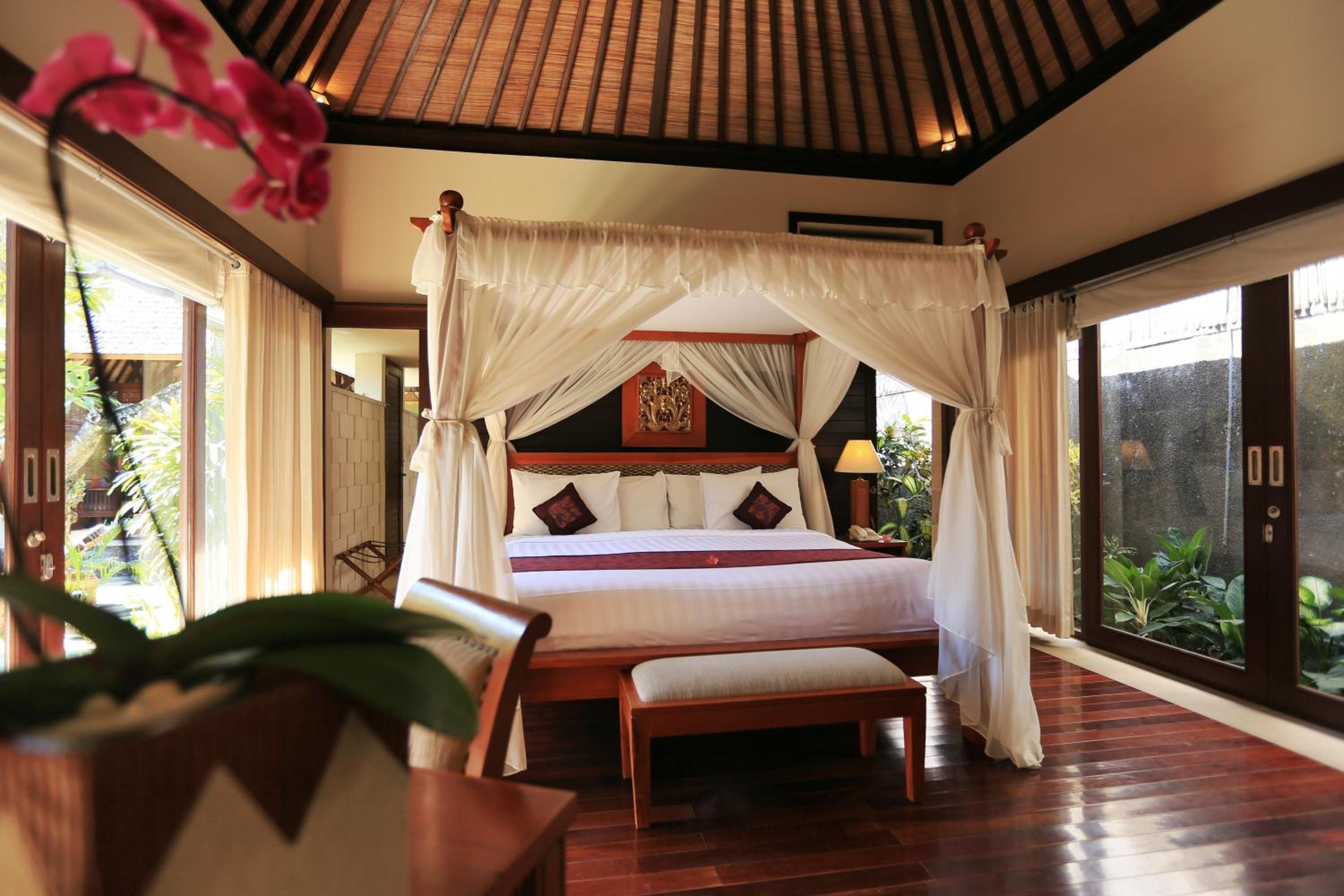 Junior Suite Villa with Private Pool - Photo 11