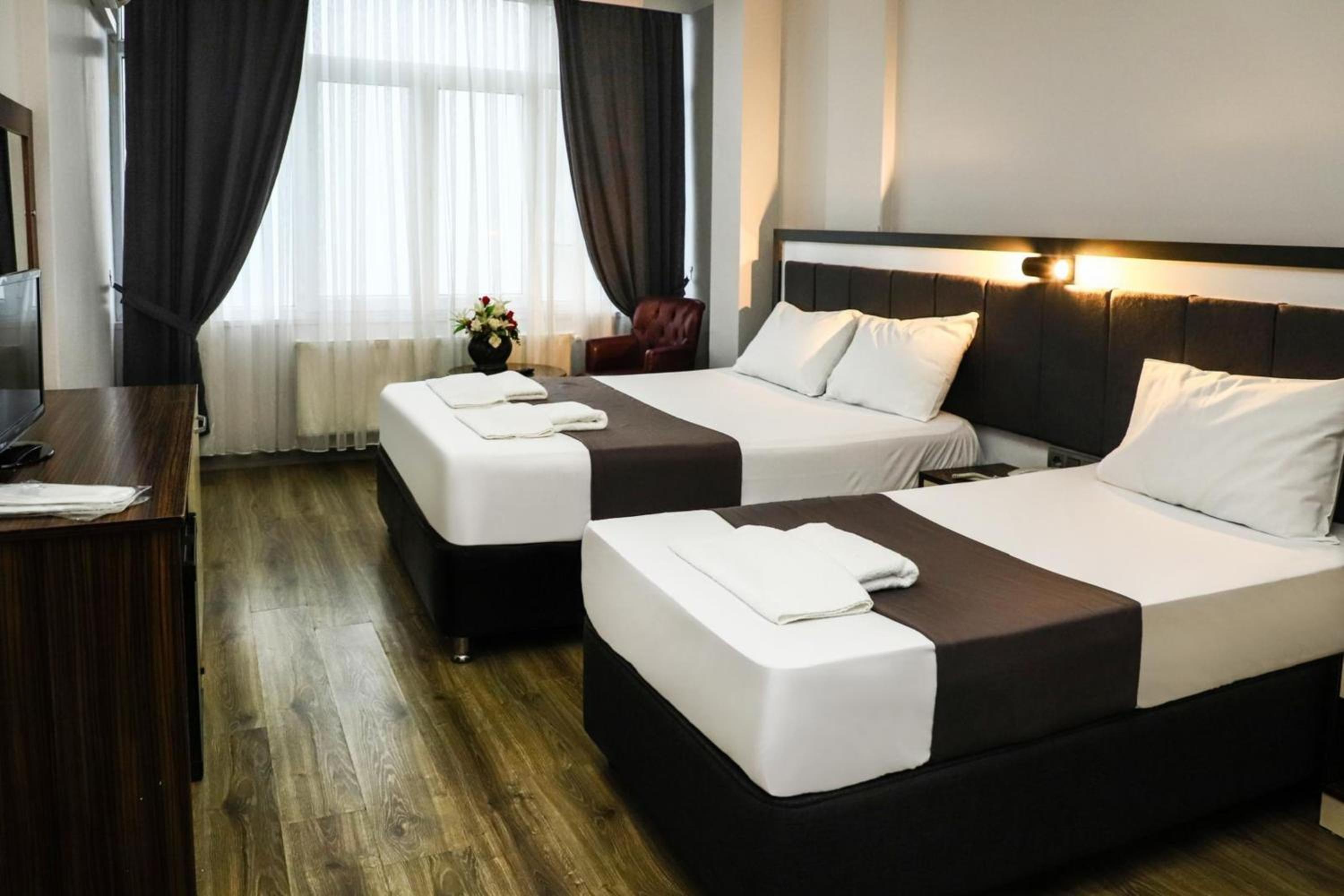 Triple Room with Sea View photo 2