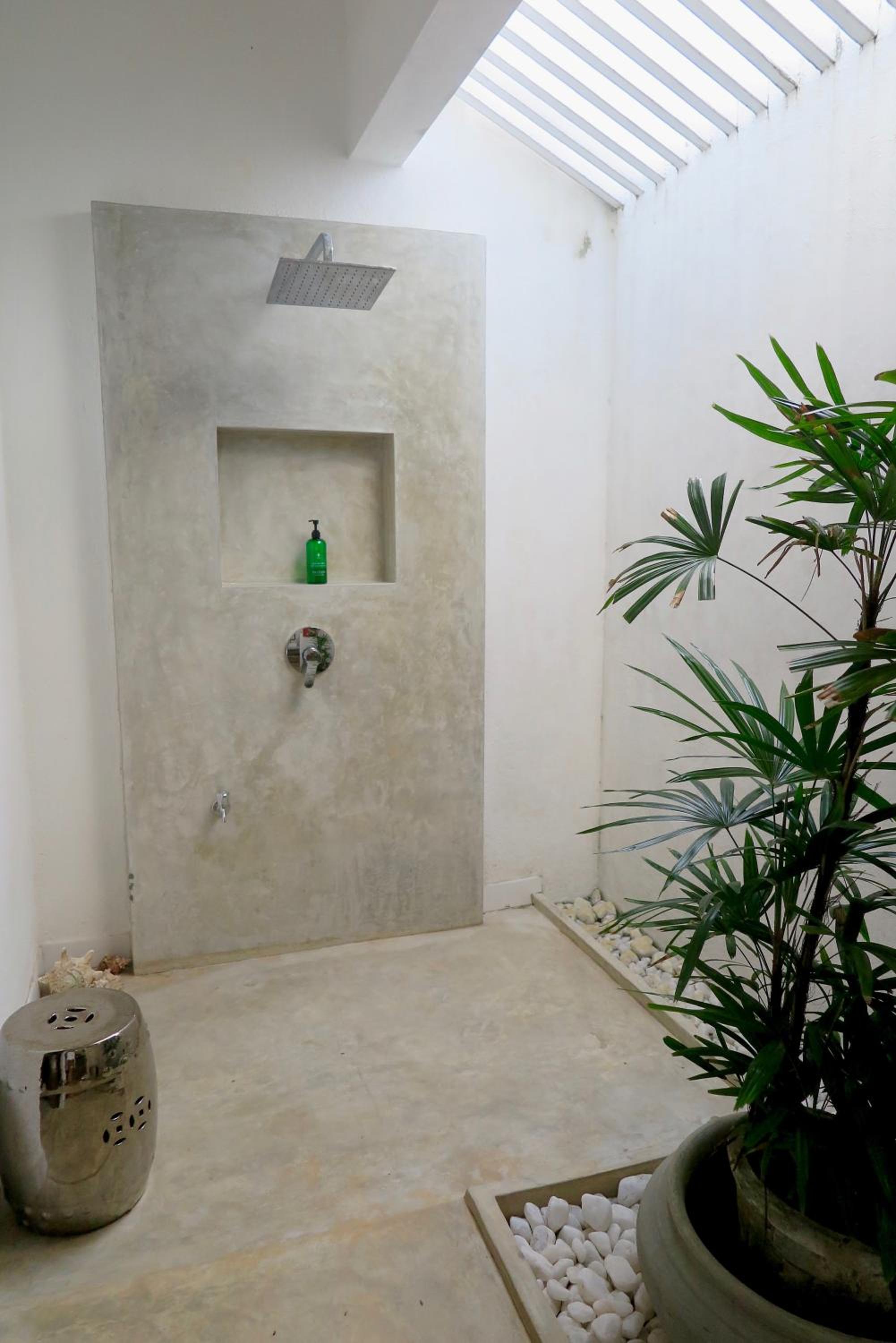 Cove residences photo 3