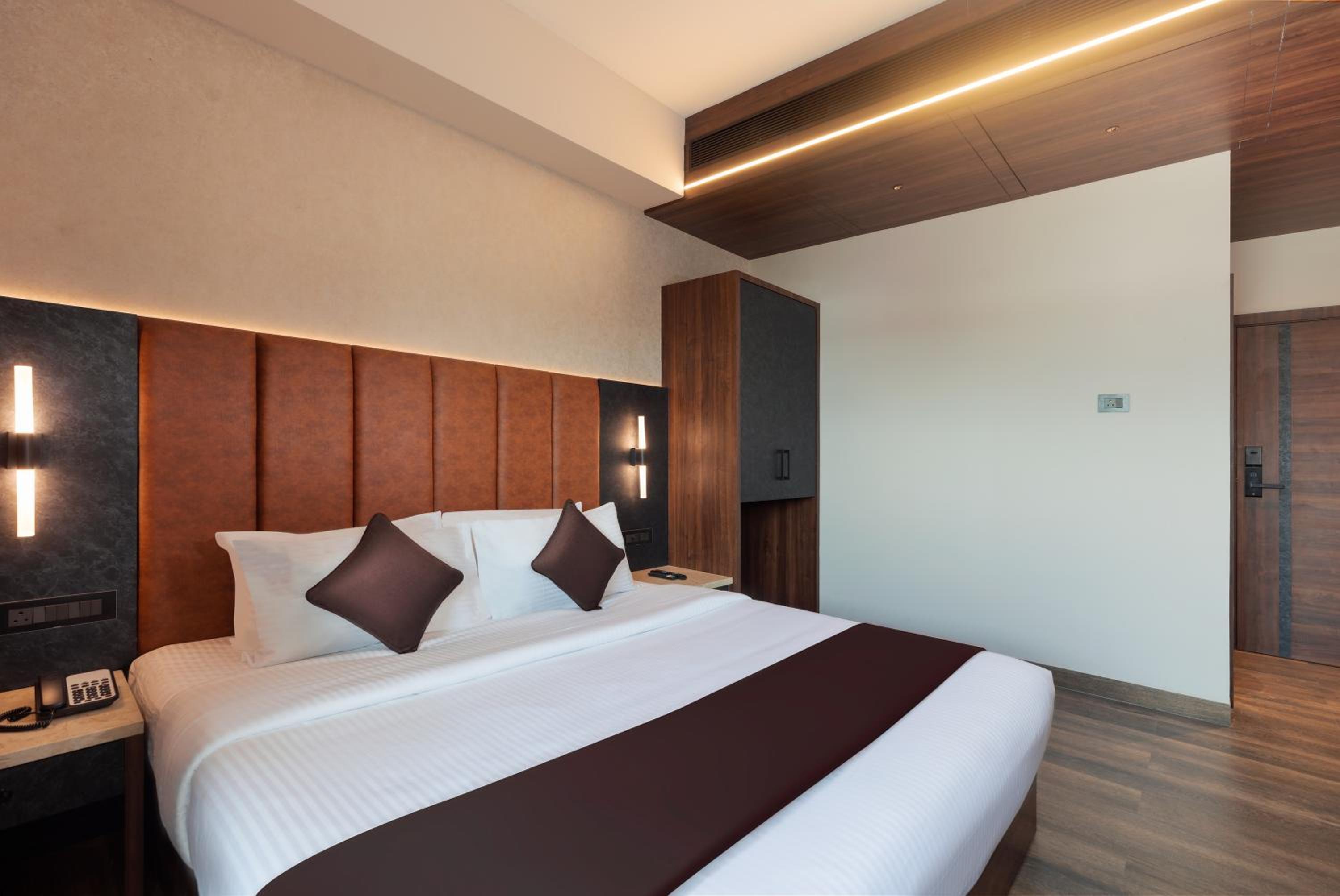 Executive Room - Photo 4