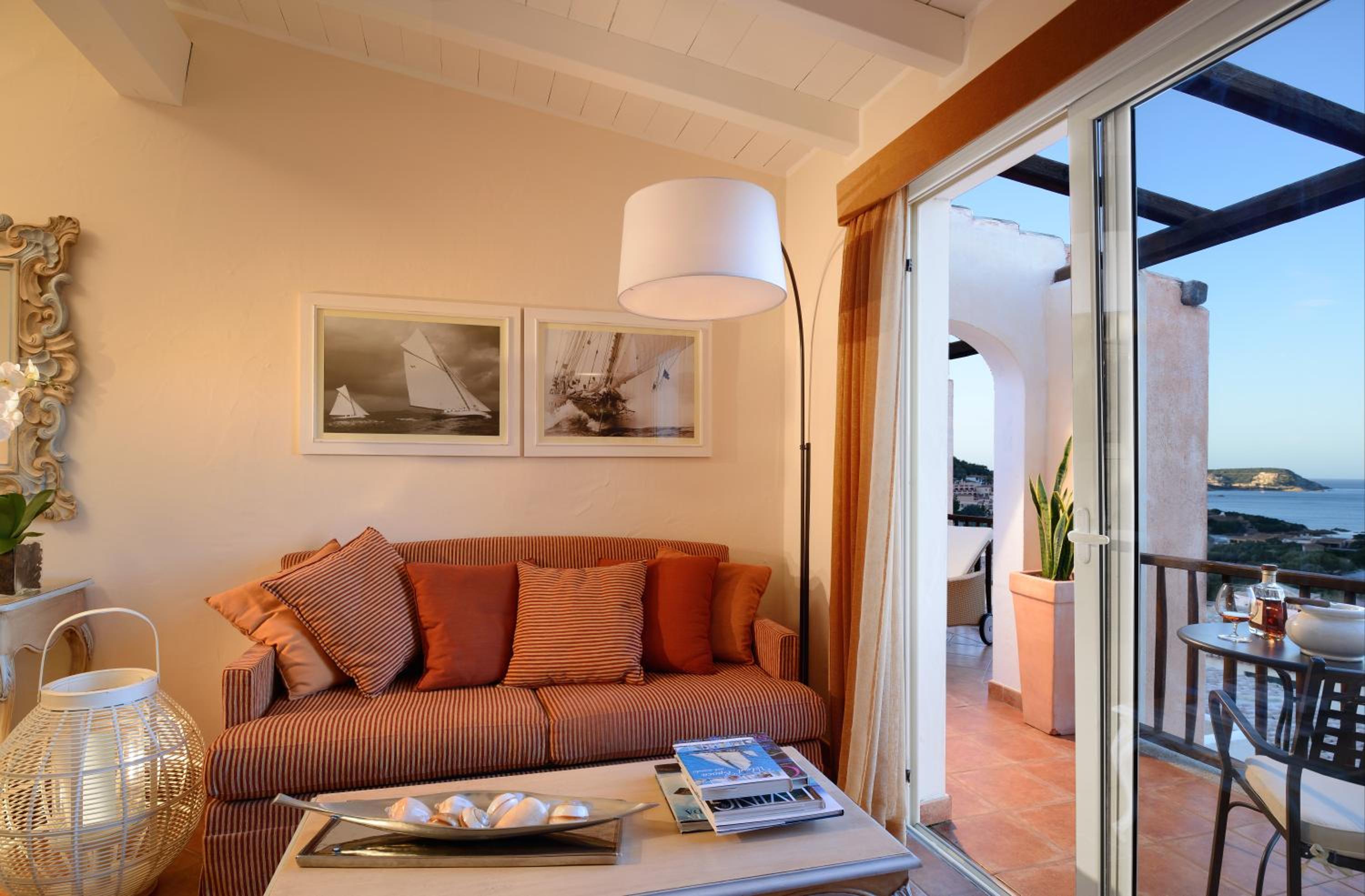 Deluxe Double or Twin Room - Photo 3