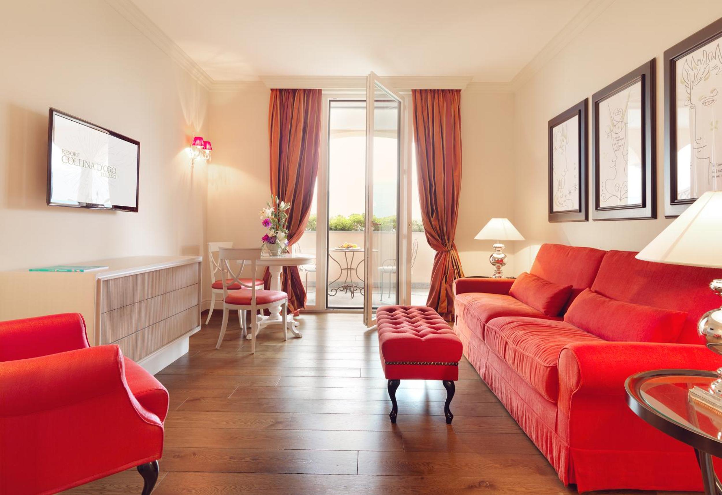 Deluxe Suite with Spa Access  - Photo 5