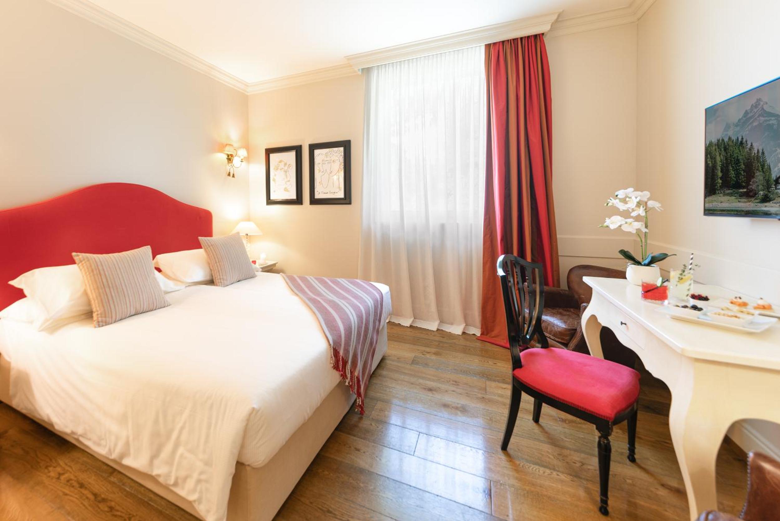 Superior Double or Twin Room with Spa Access - Photo 2