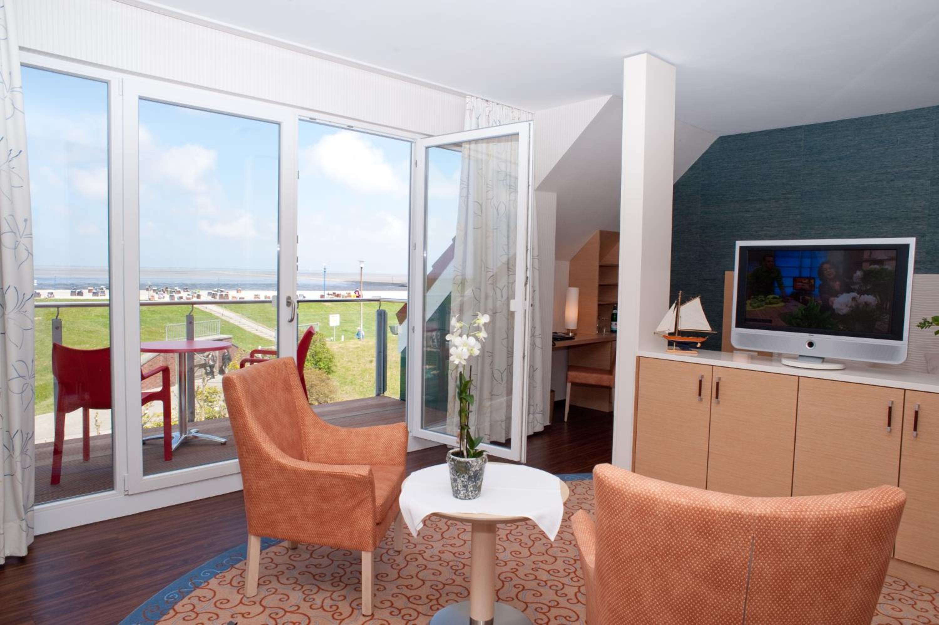 Junior Suite with Balcony photo 1