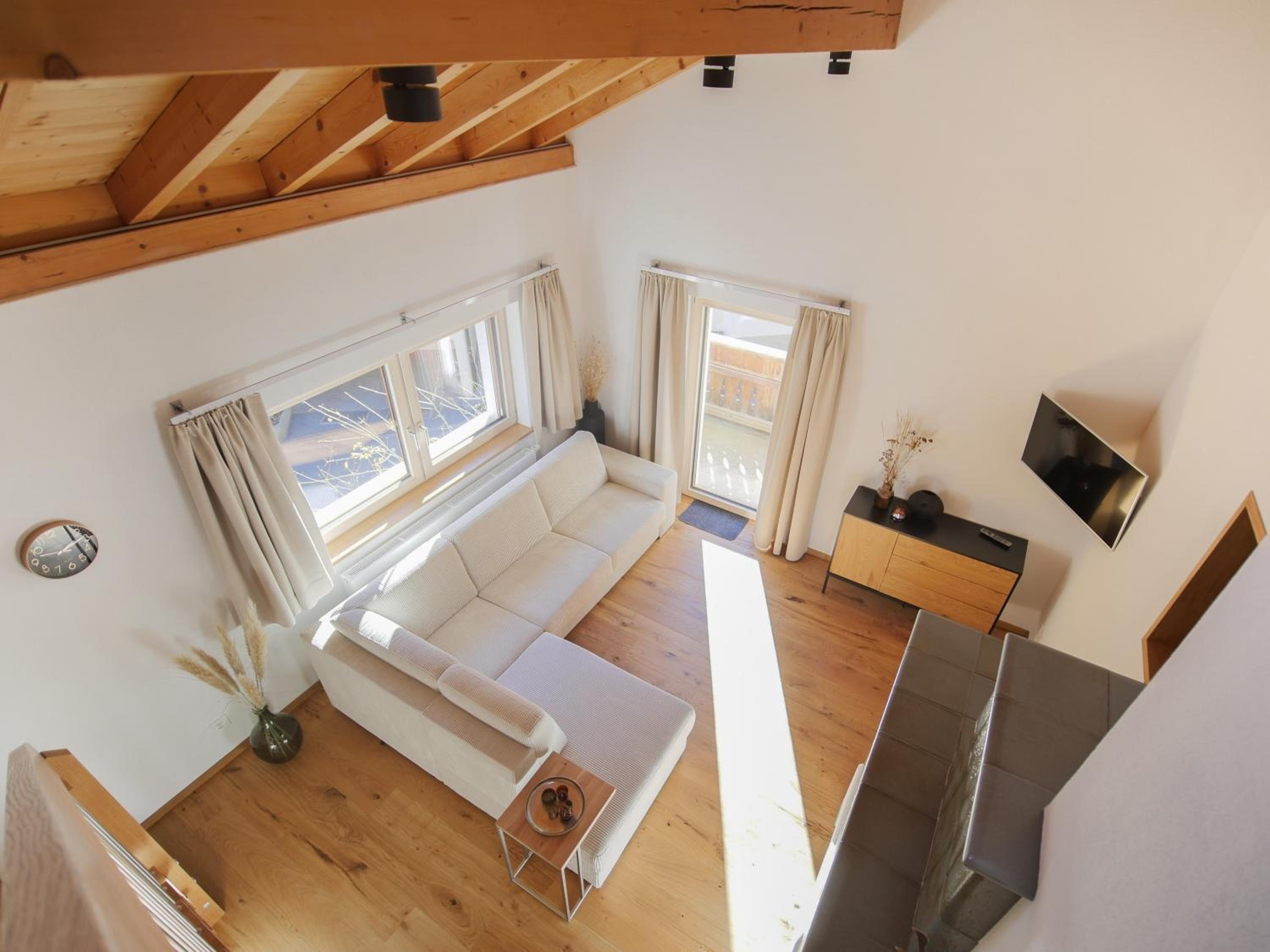 Apartment photo 1