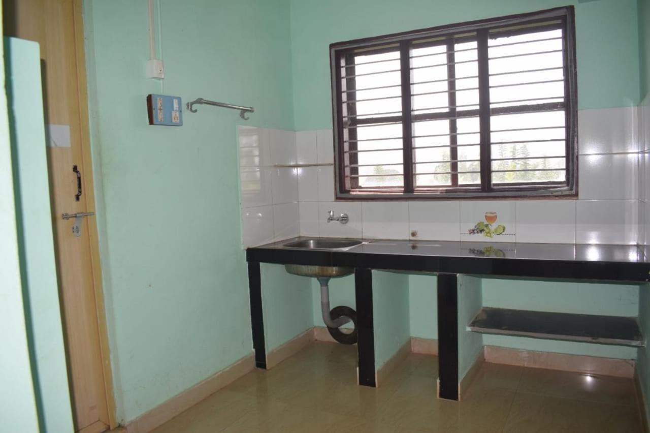 Standard Double Room - Photo 49