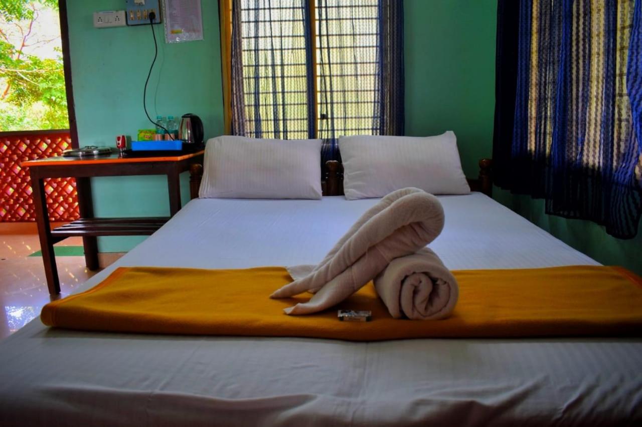Standard Double Room - Photo 5