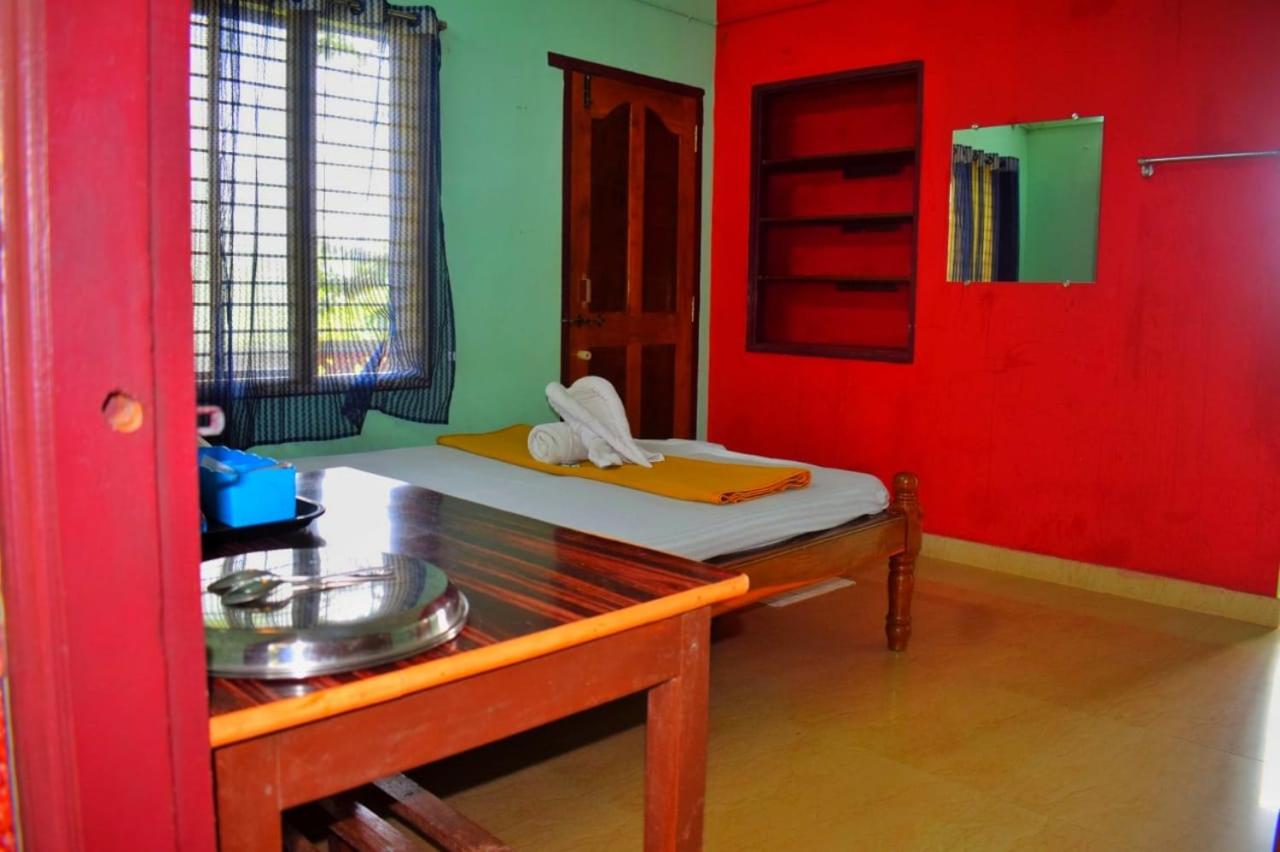 Standard Double Room - Photo 1