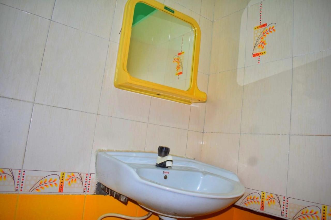 Standard Double Room - Photo 32