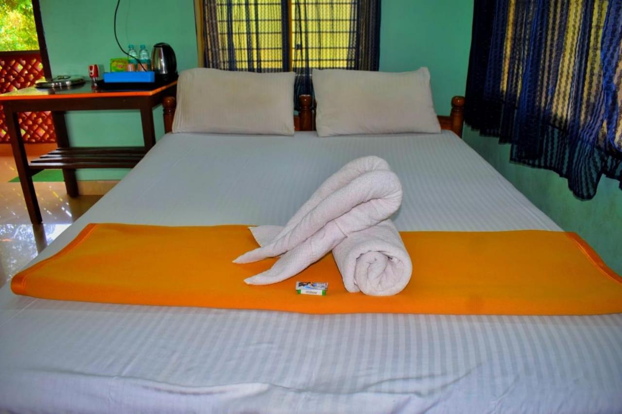 Standard Double Room - Photo 25