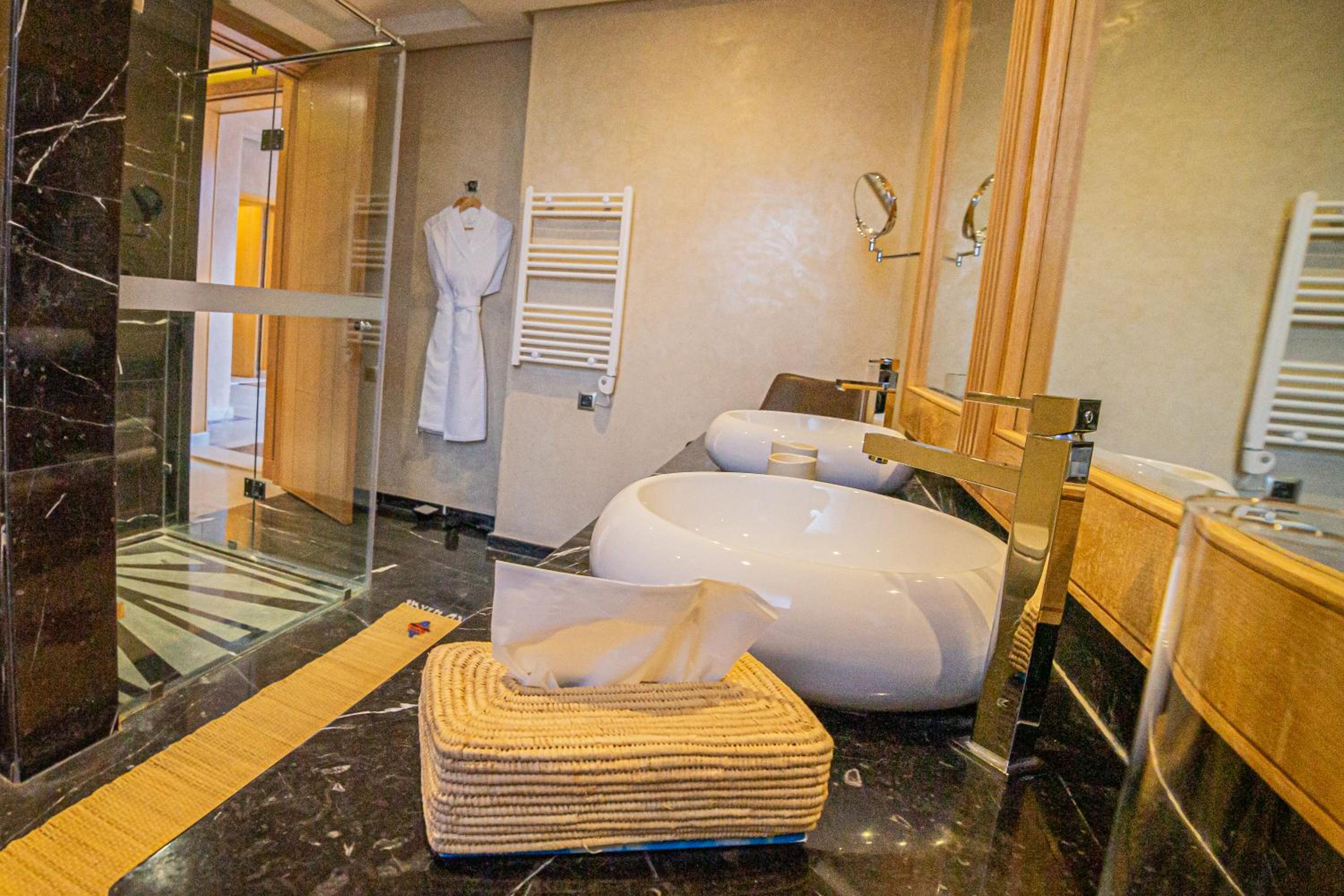 Junior Suite - Photo 6