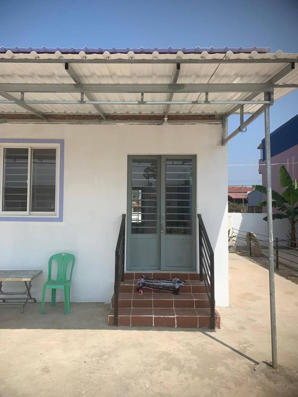 Single Room With Private Bathroom photo 3