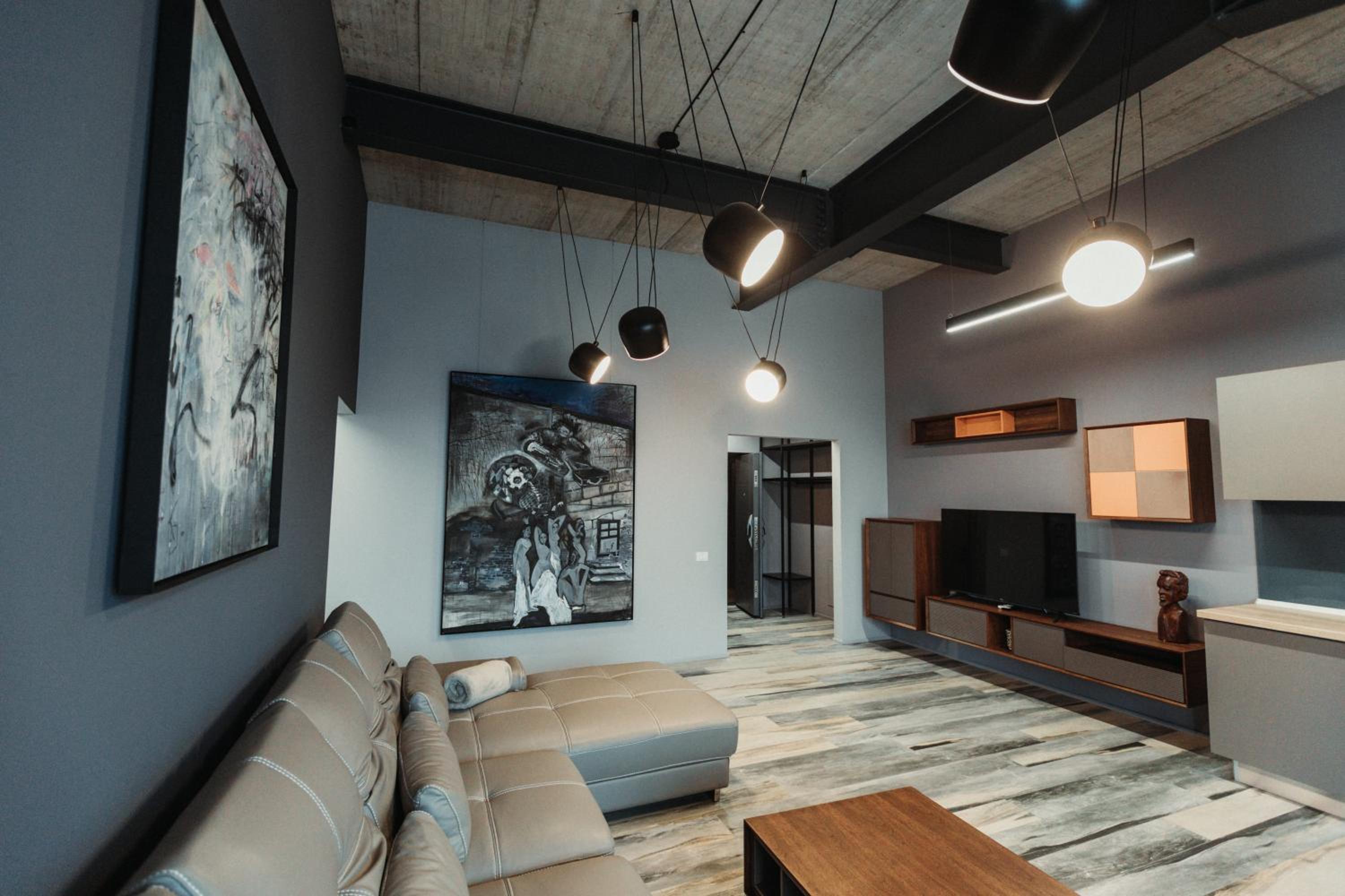 Two-Bedroom Apartment - Photo 8