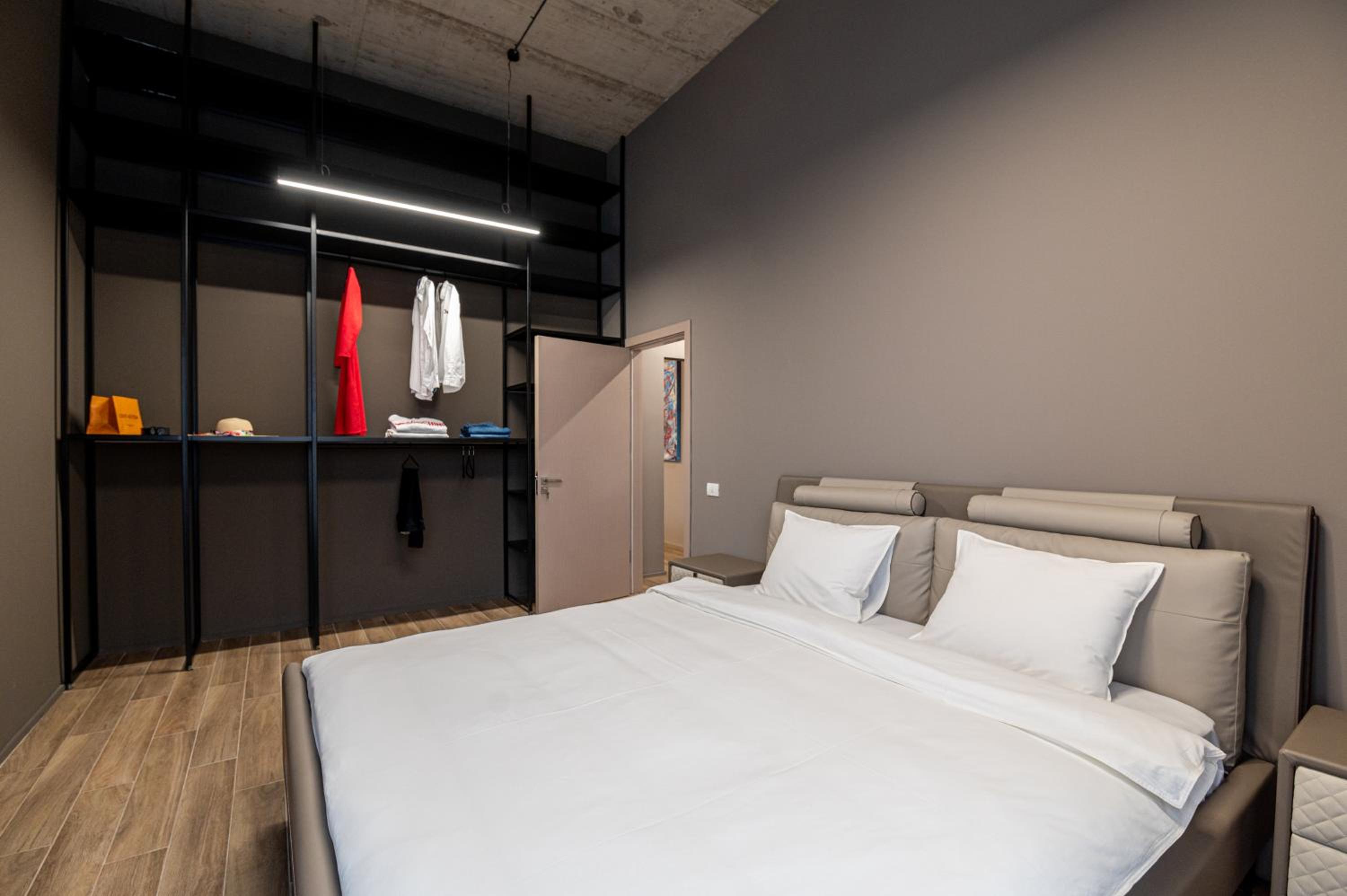 Two-Bedroom Apartment - Photo 21