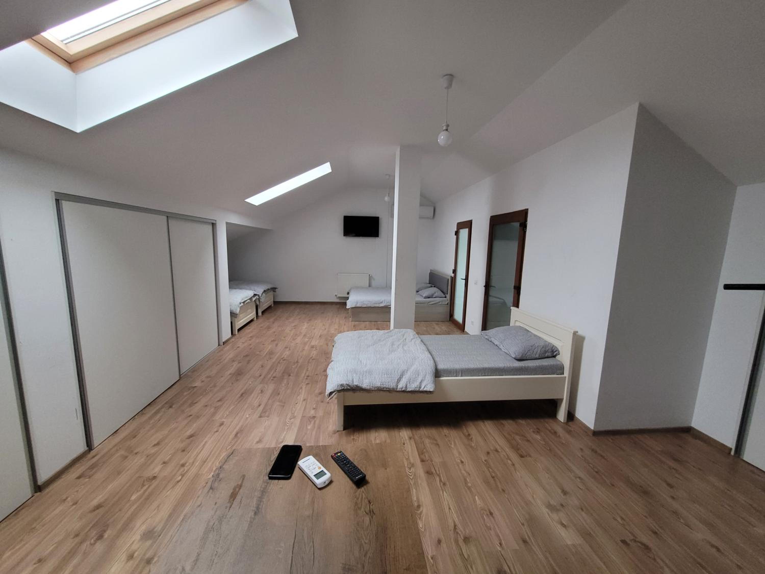 Family Room photo 3