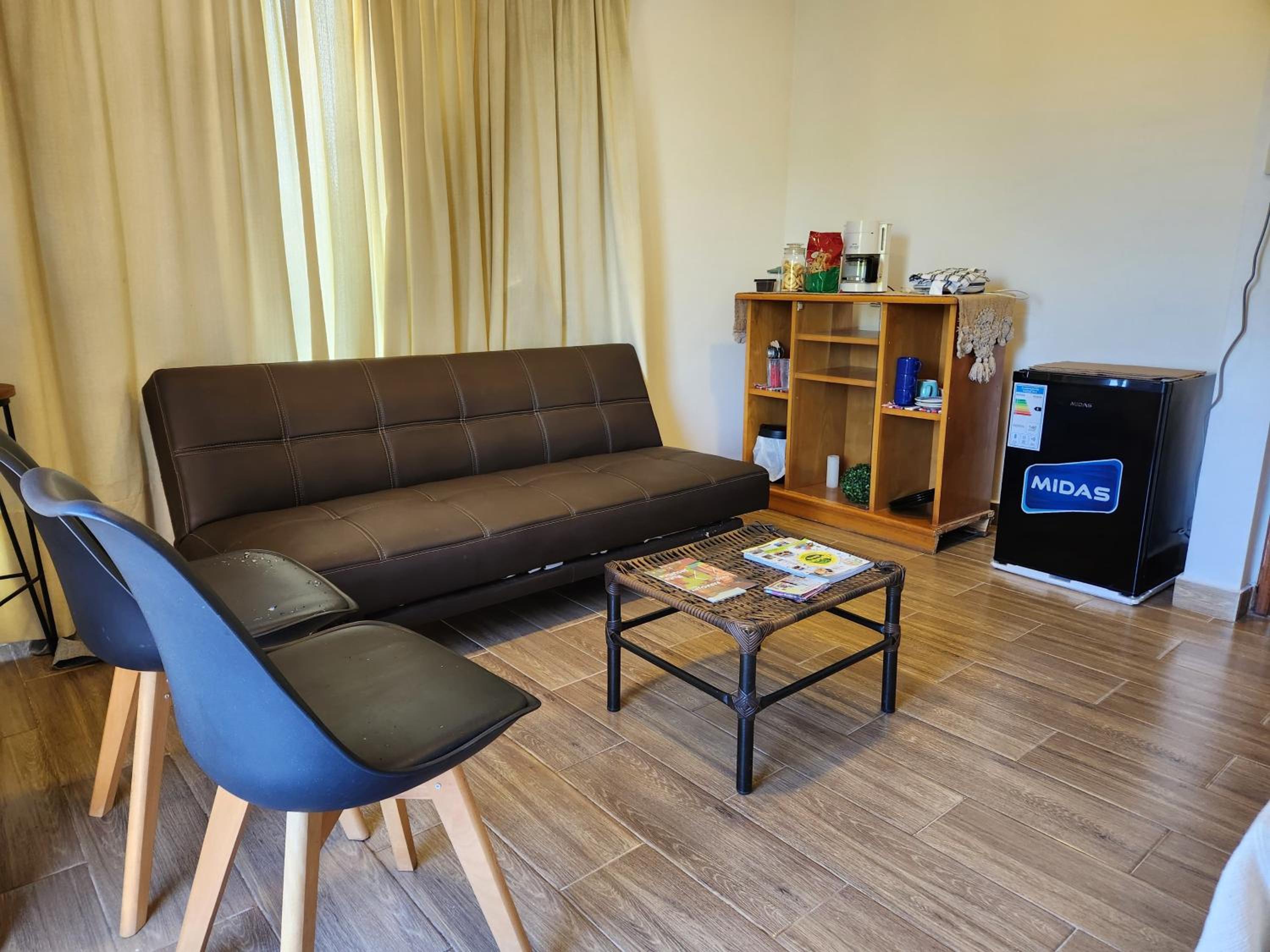 Two-Bedroom Apartment with Terrace photo 3