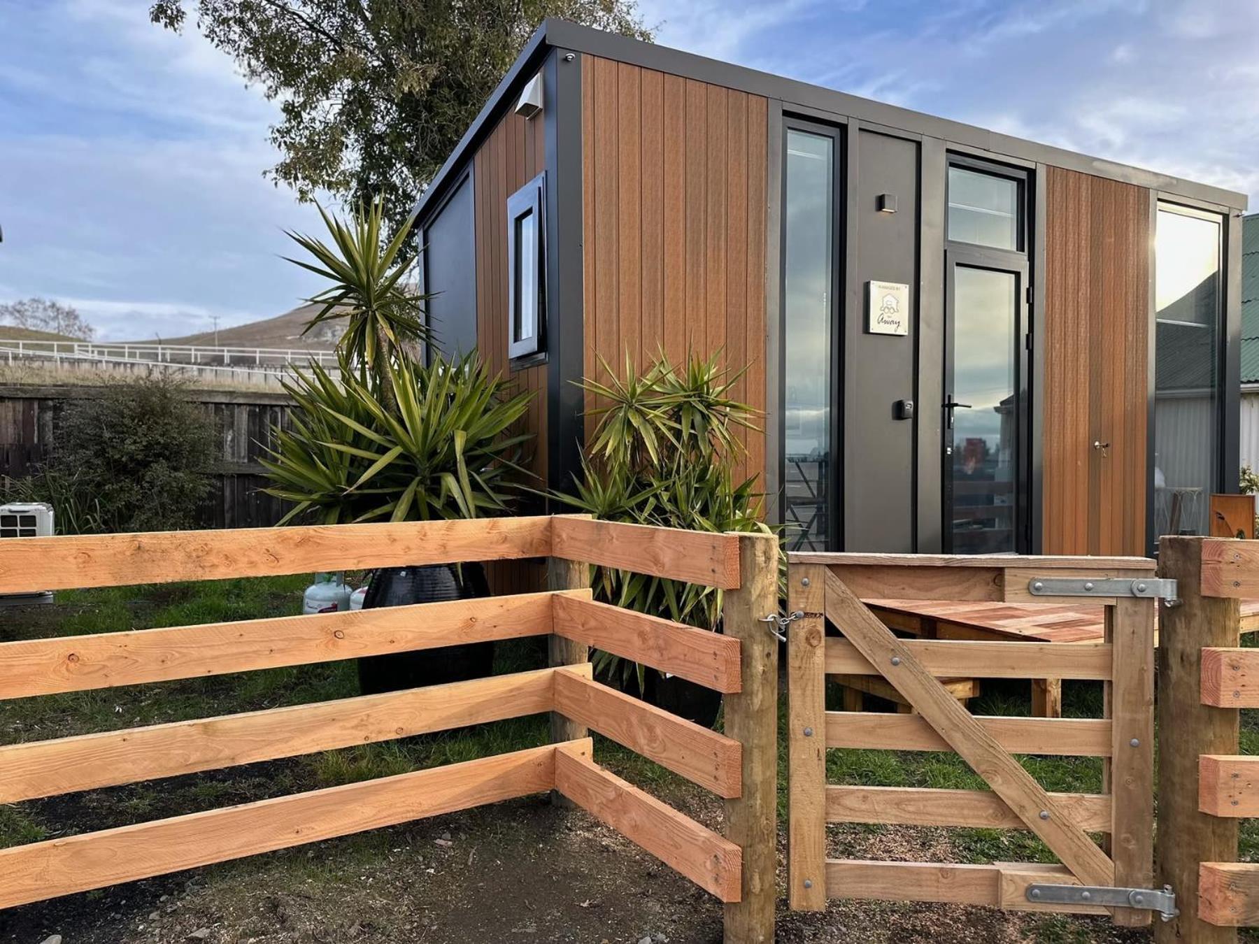 Mobile Home photo 1