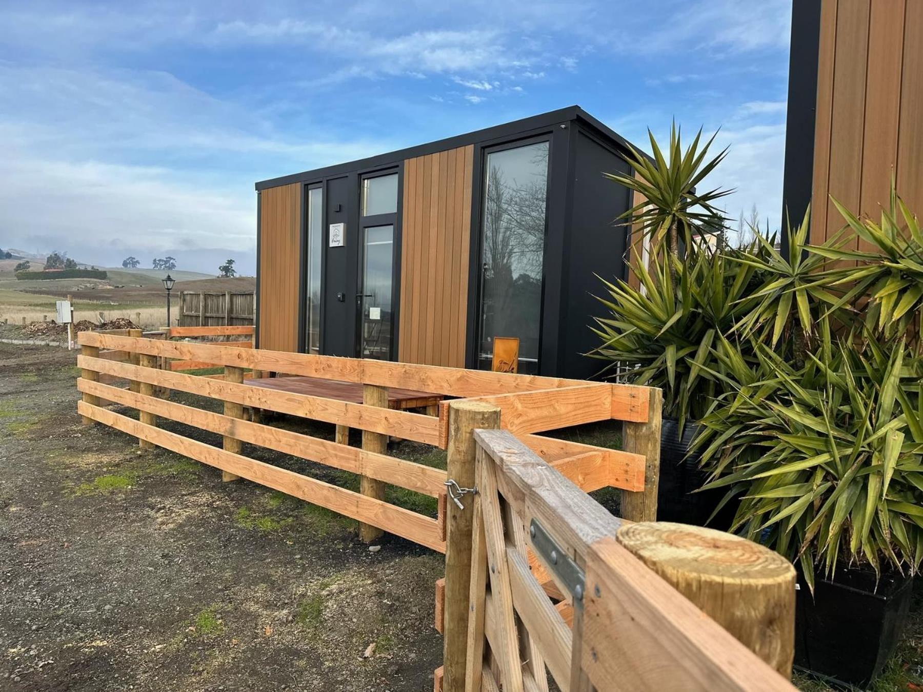 Mobile Home photo 1