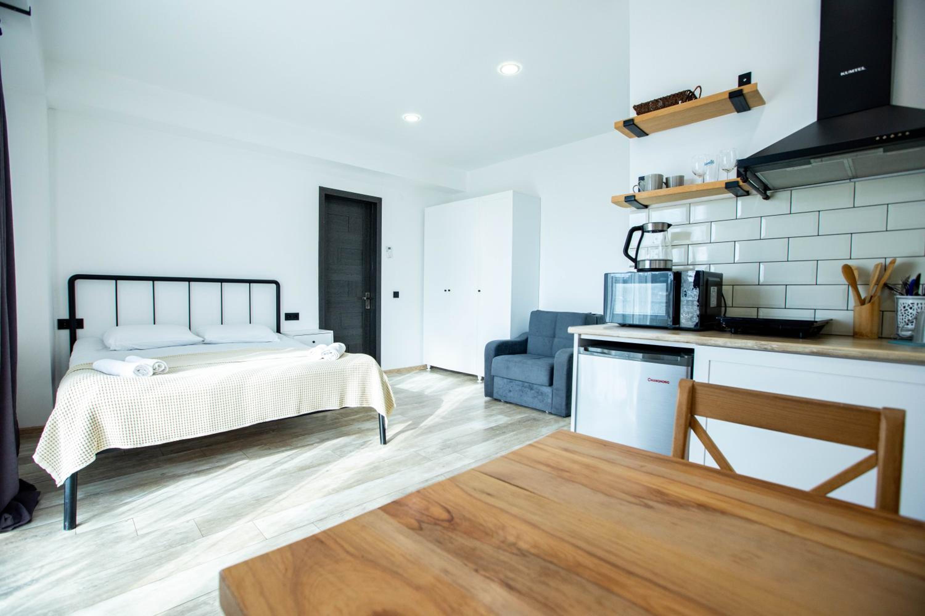 Comfort Triple Room