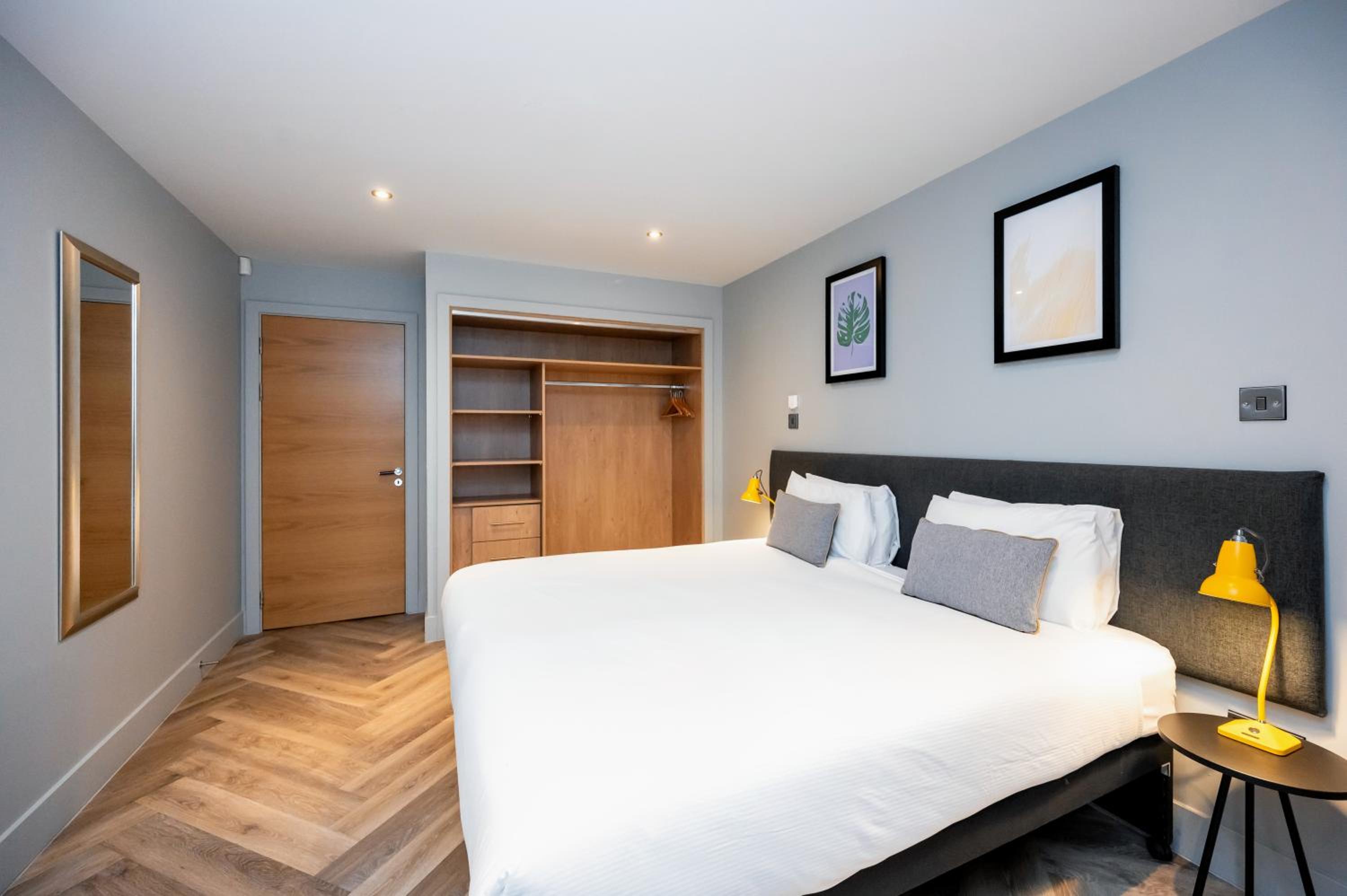 One-Bedroom Apartment (4 Adults)