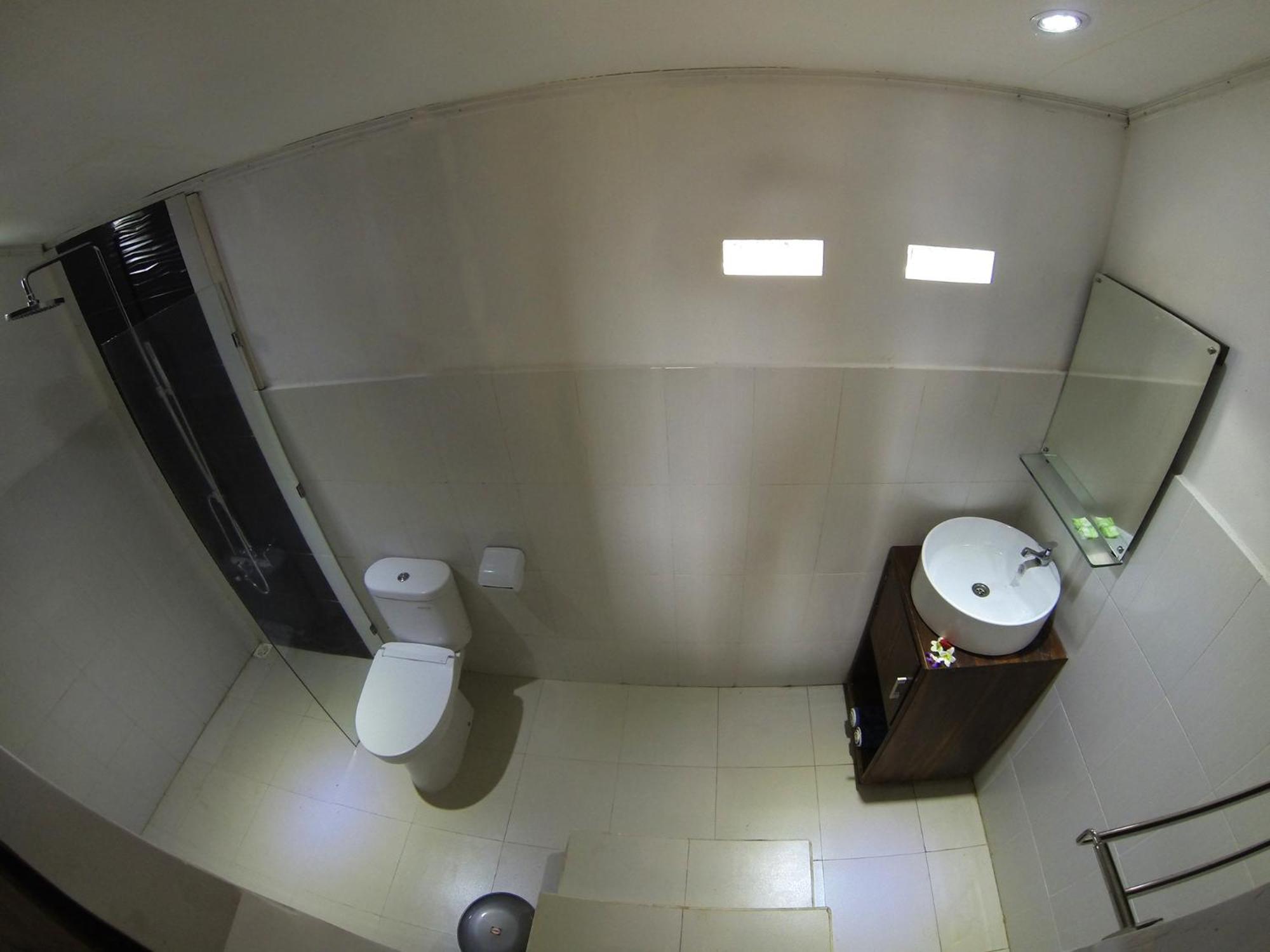Deluxe Twin Room photo 3