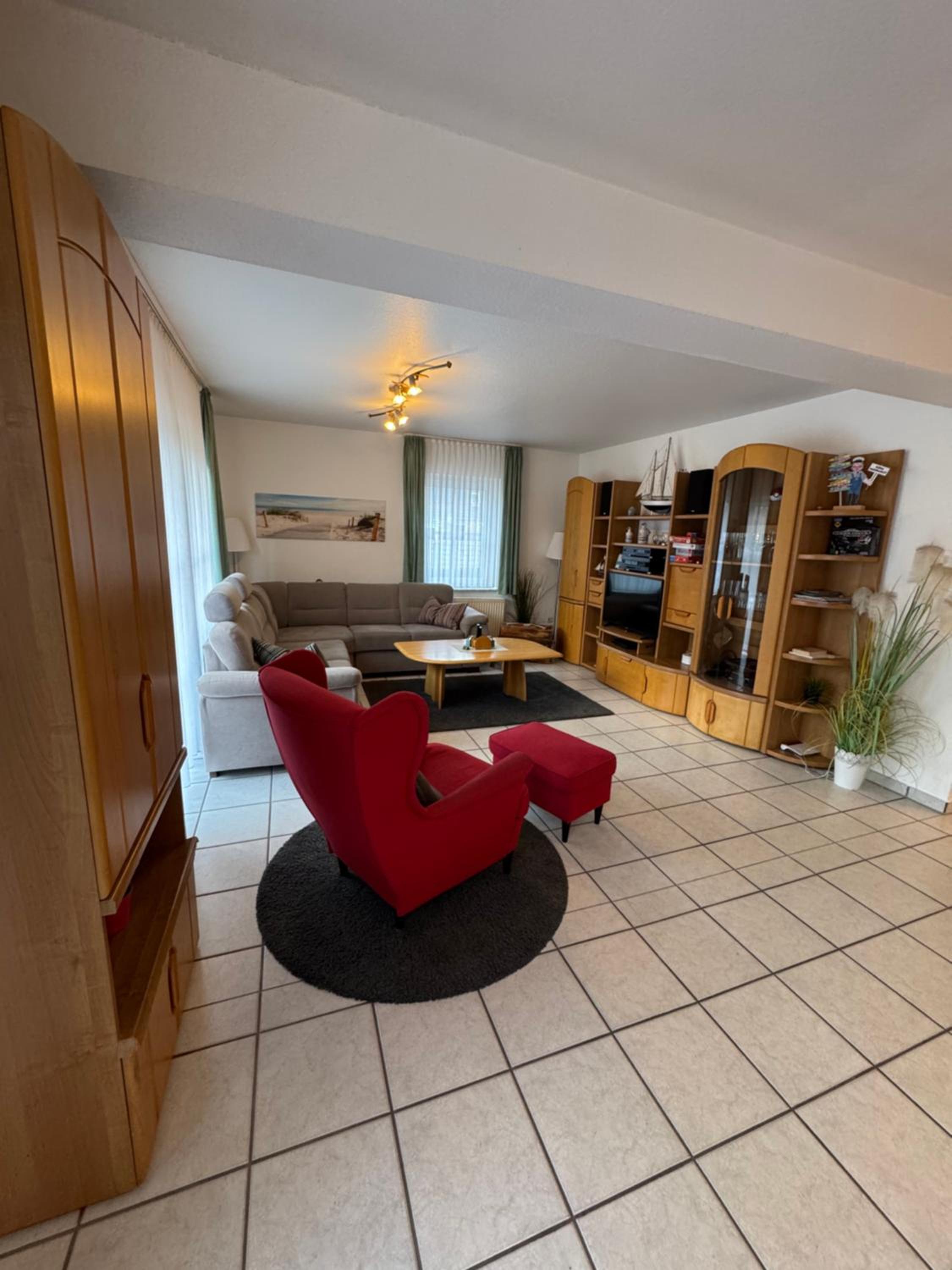 Three-Bedroom Apartment photo 1