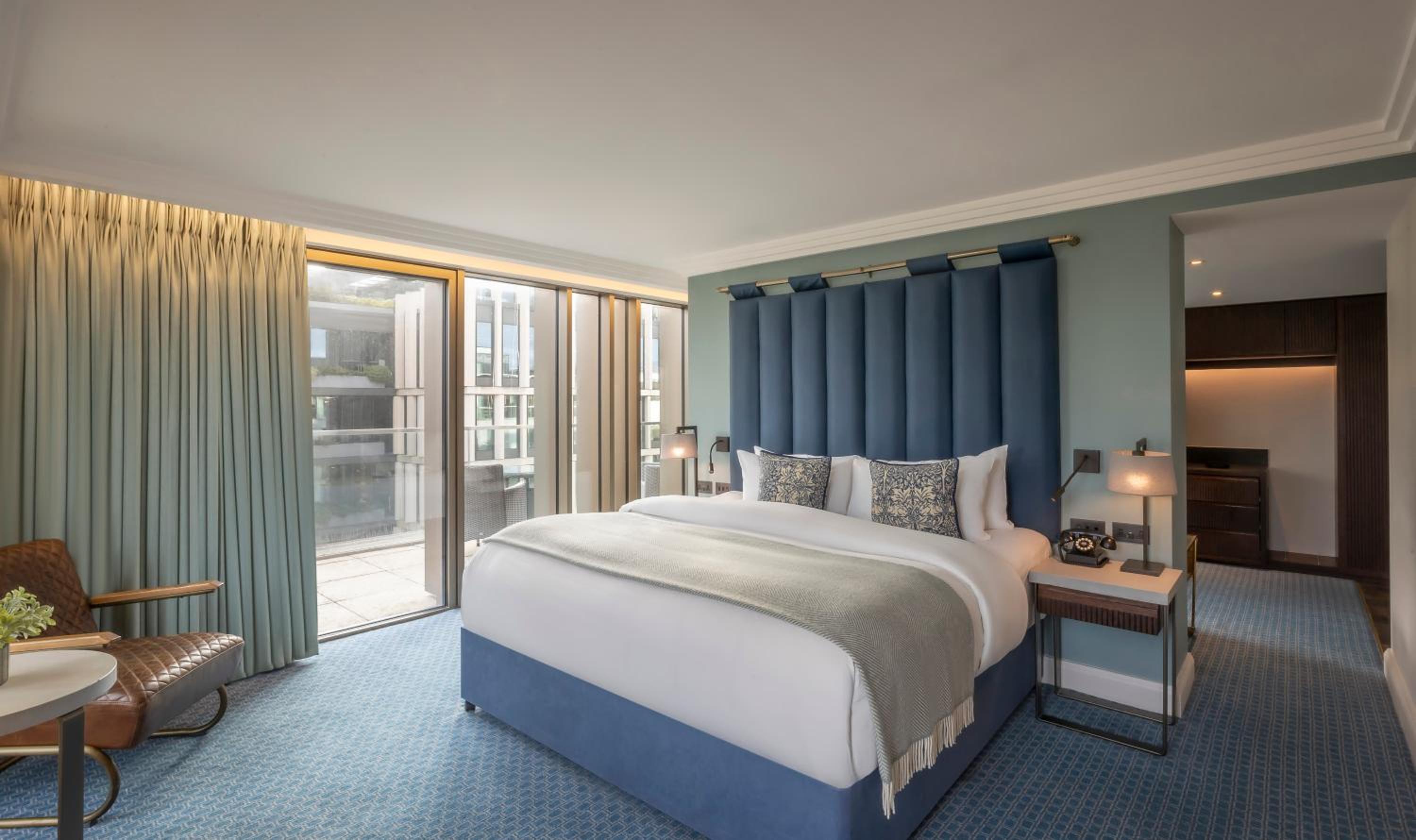 Executive Suite photo 2