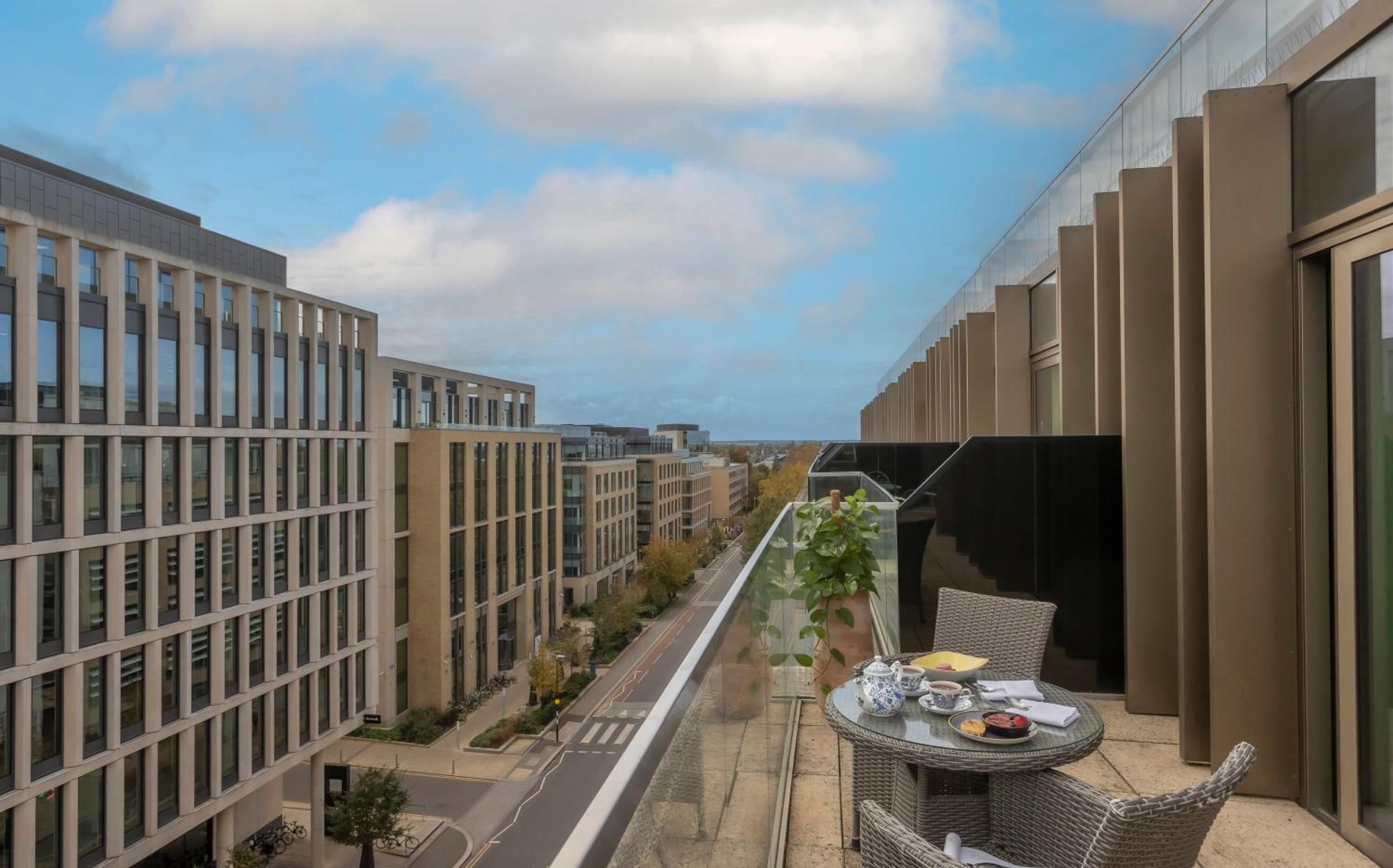 Executive King Room with Balcony photo 2