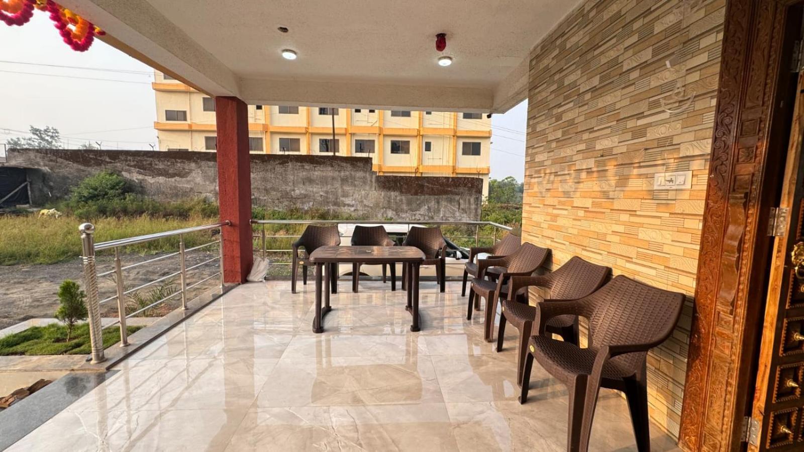Villa photo 3