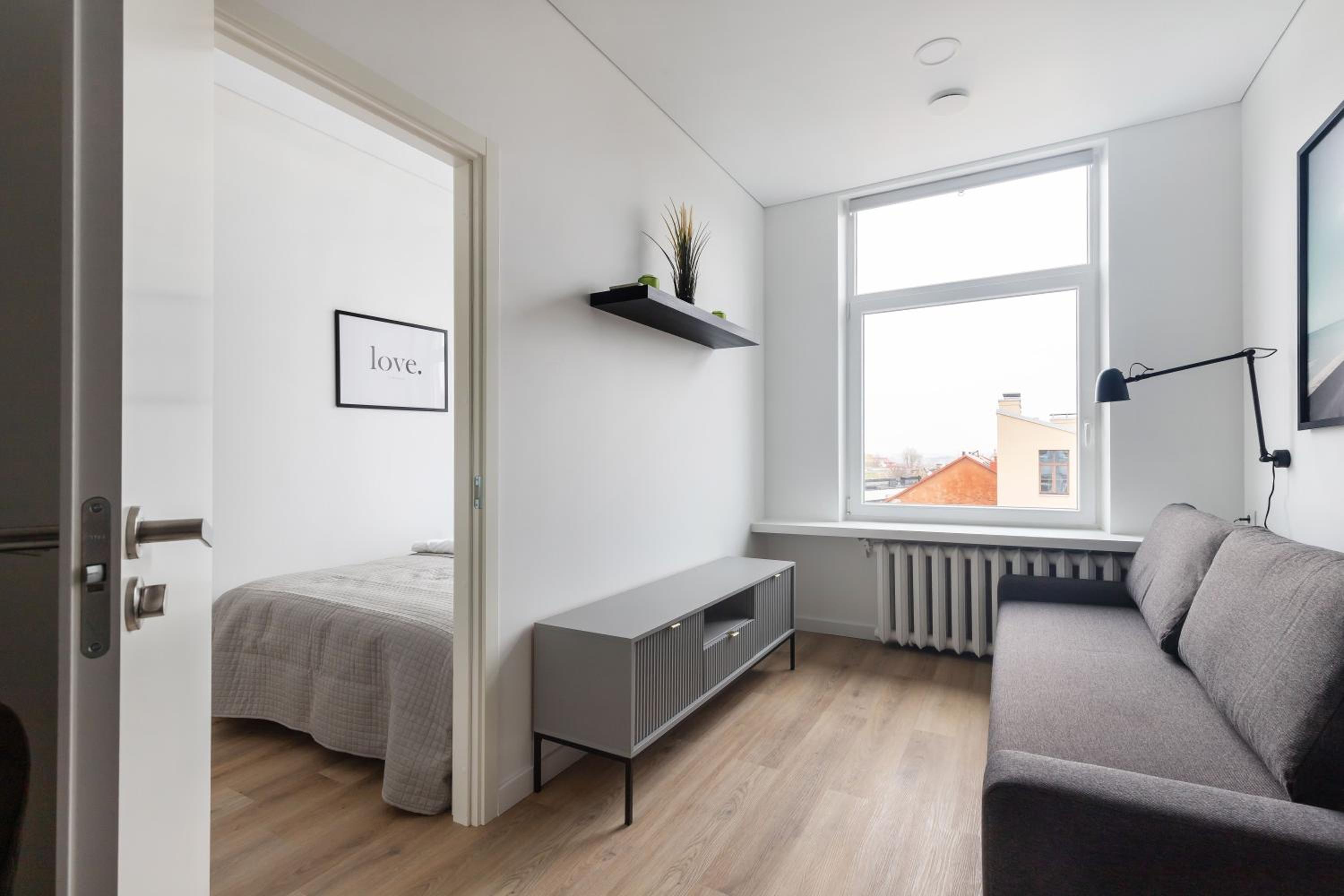 Apartment with View photo 2