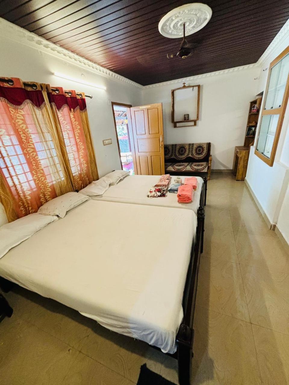 Standard Double Room photo 1