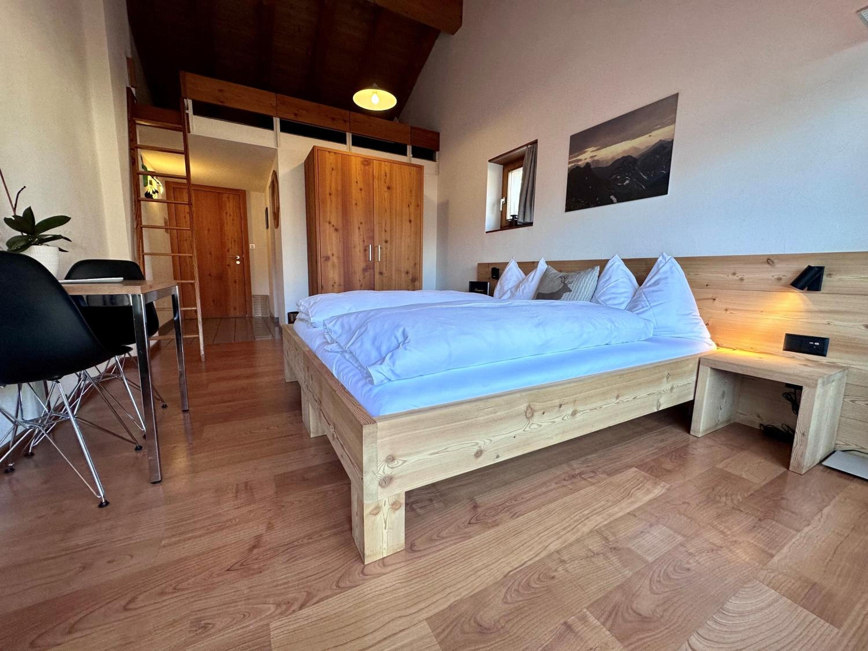 Standard Double Room photo 3