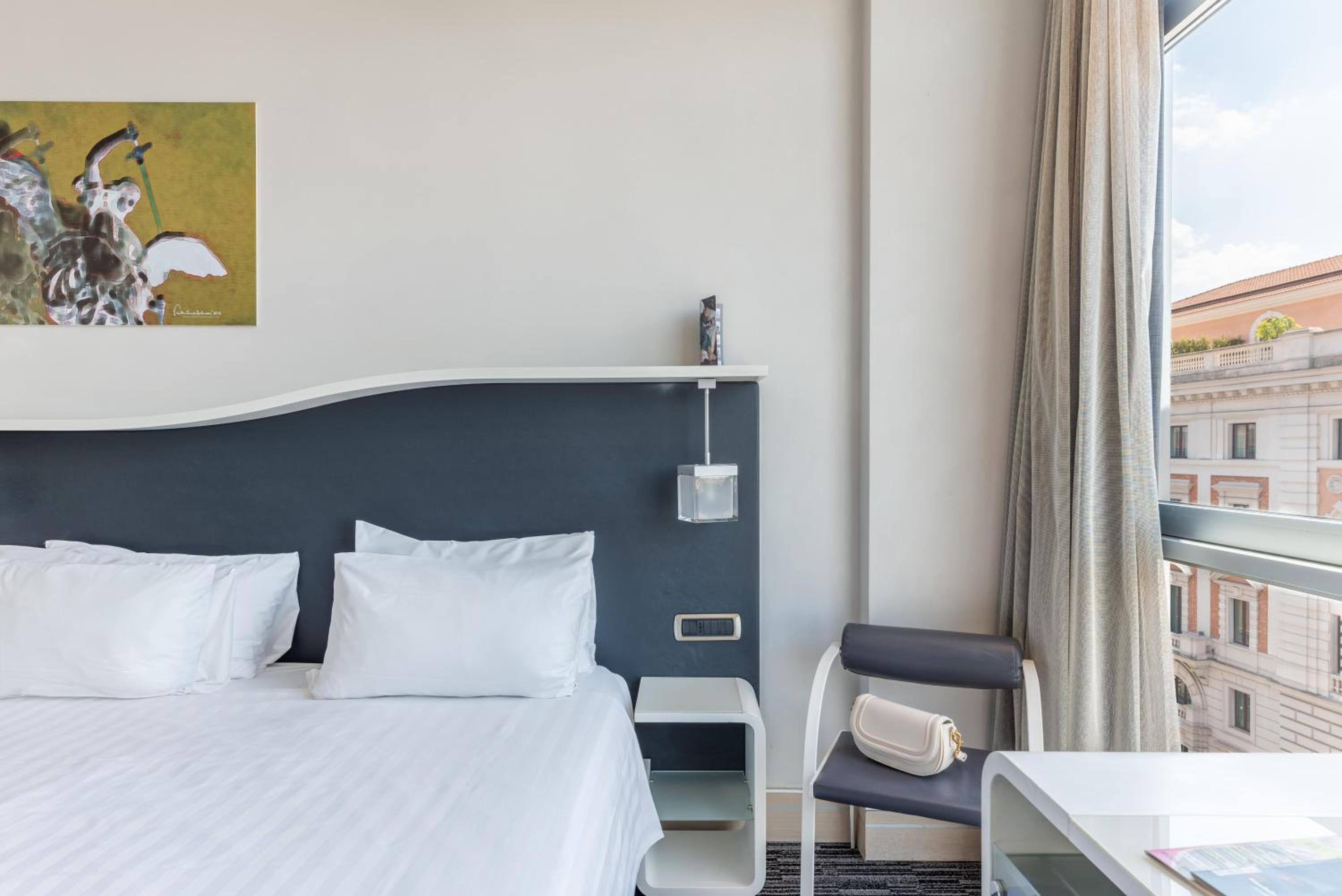Comfort King Room