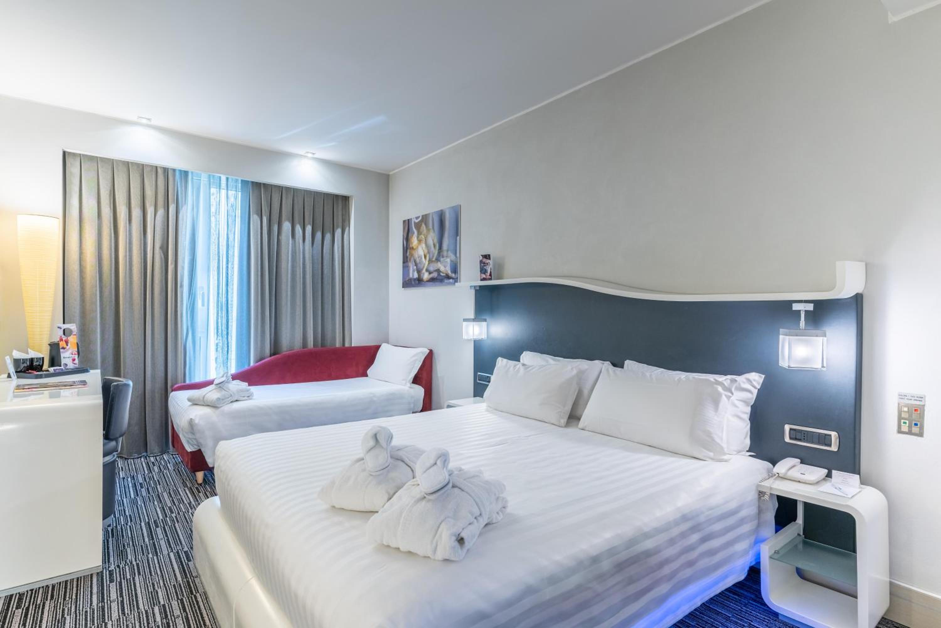 Comfort King Room