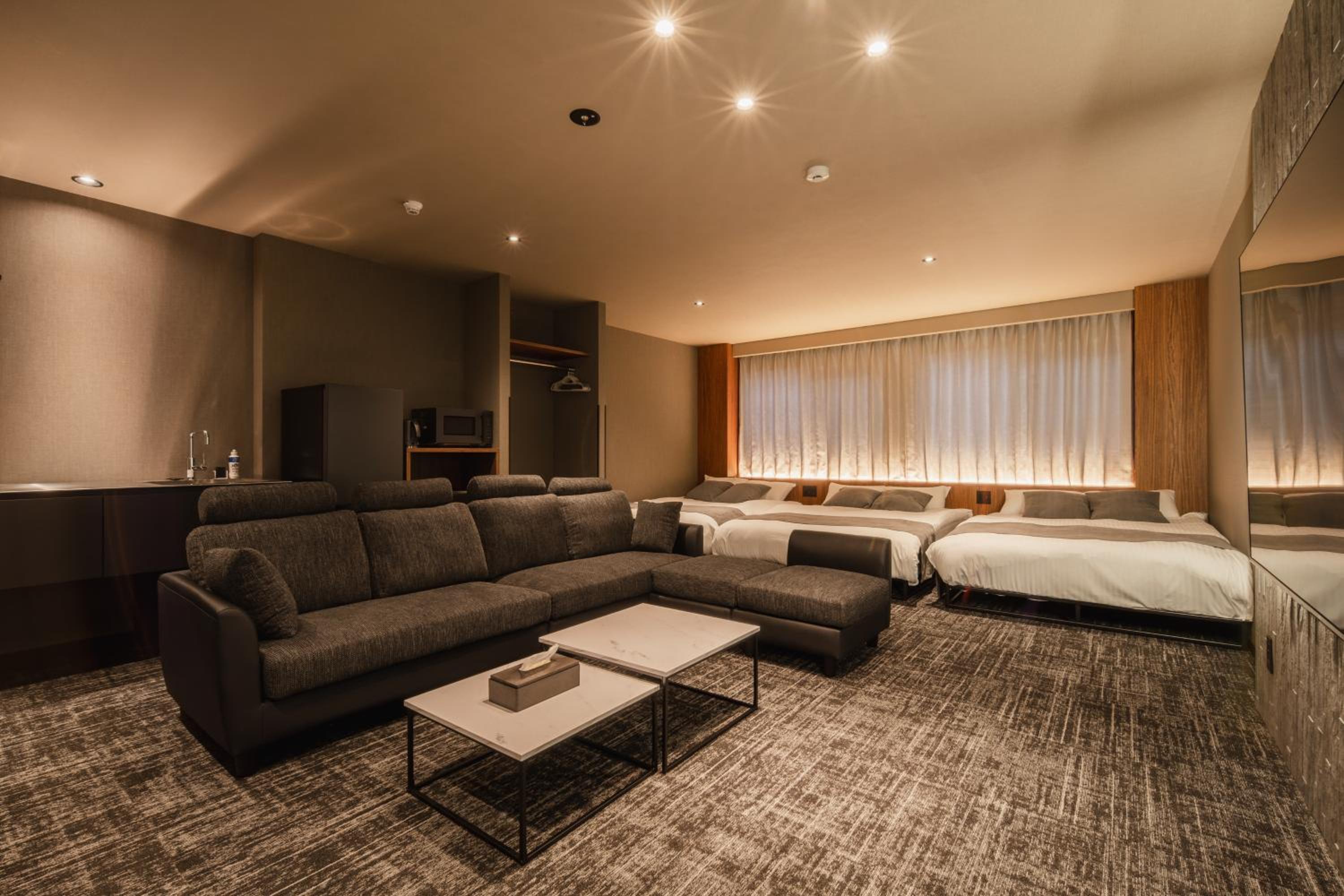 Deluxe Triple Room - Photo 14