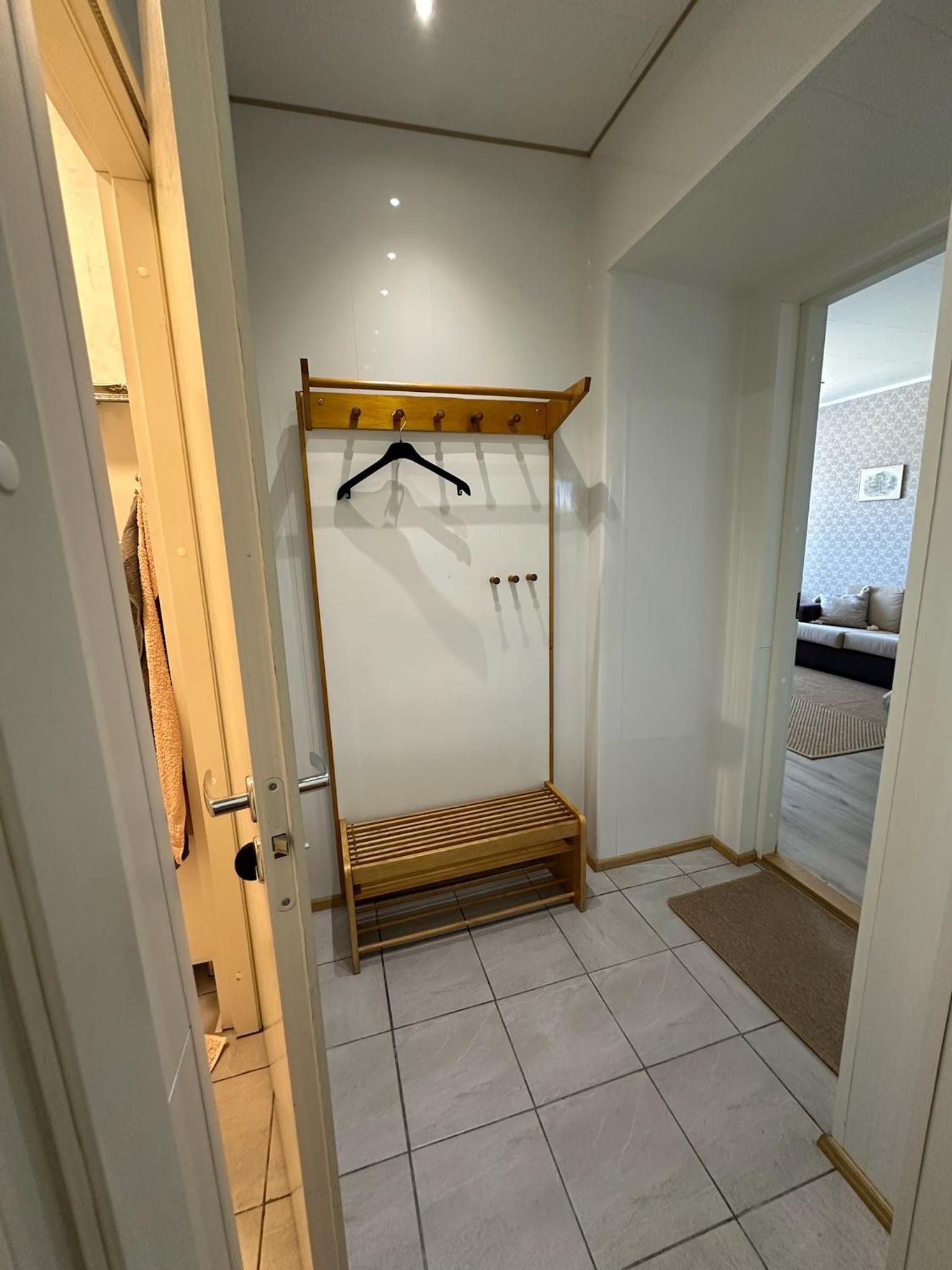 Apartment photo 2