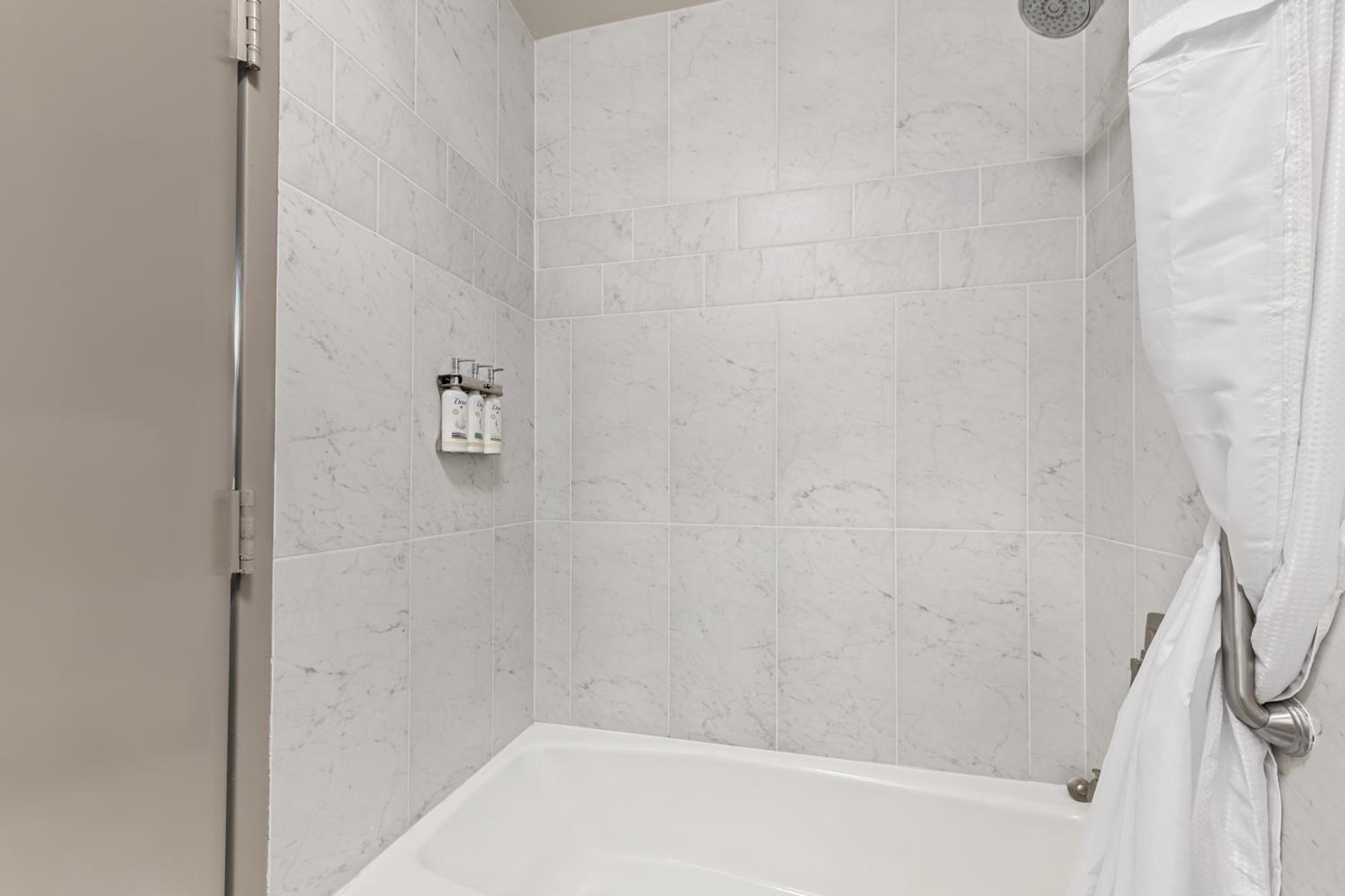 Standard Room - Photo 8