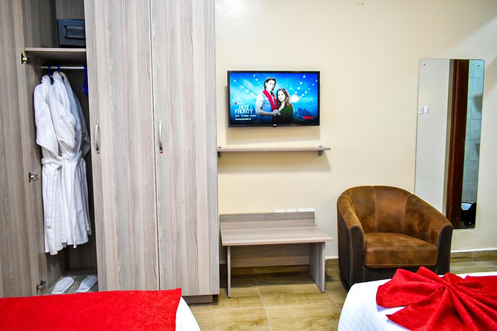 Superior Twin Room - Photo 15
