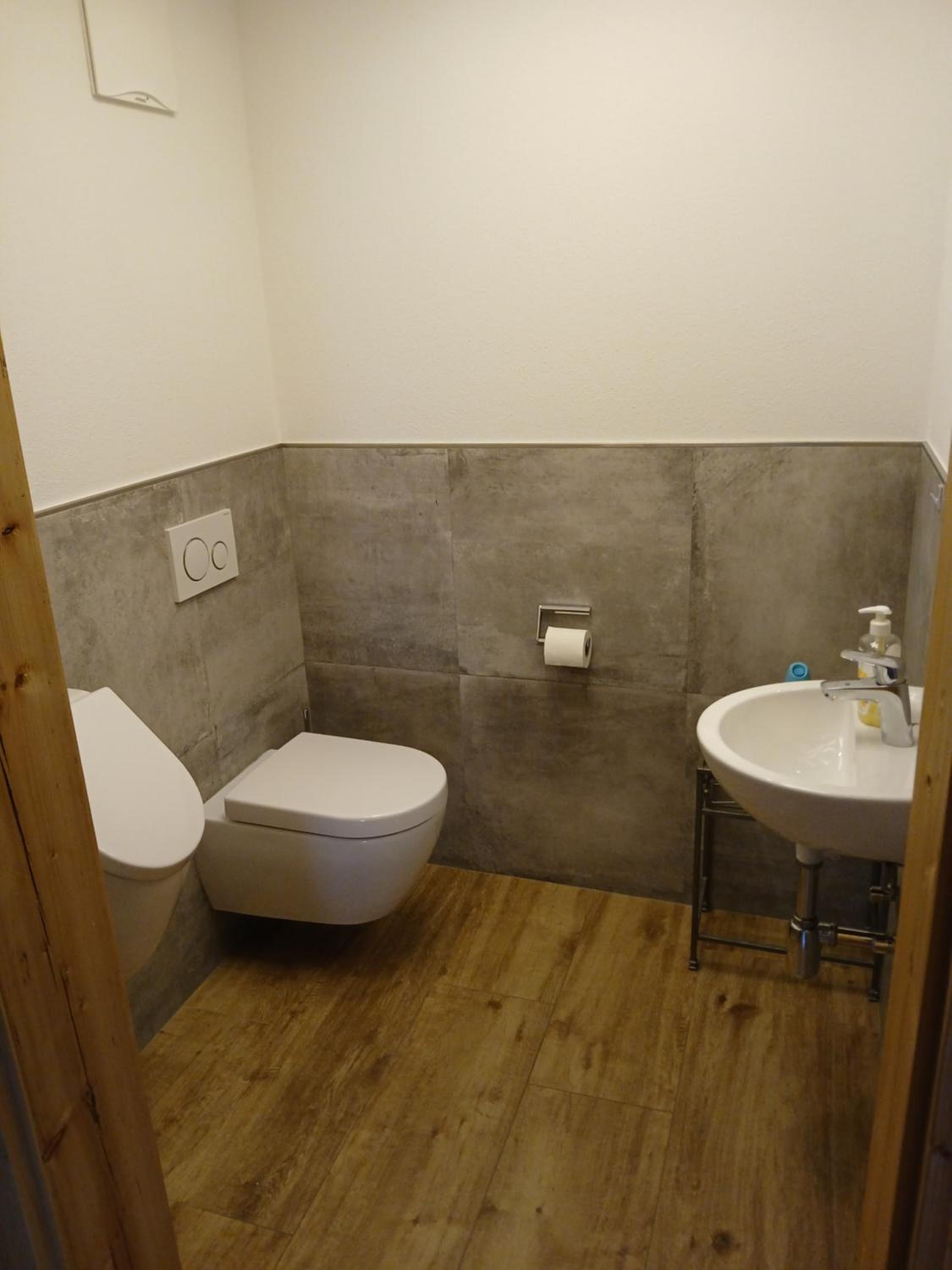 Apartment with Terrace photo 2