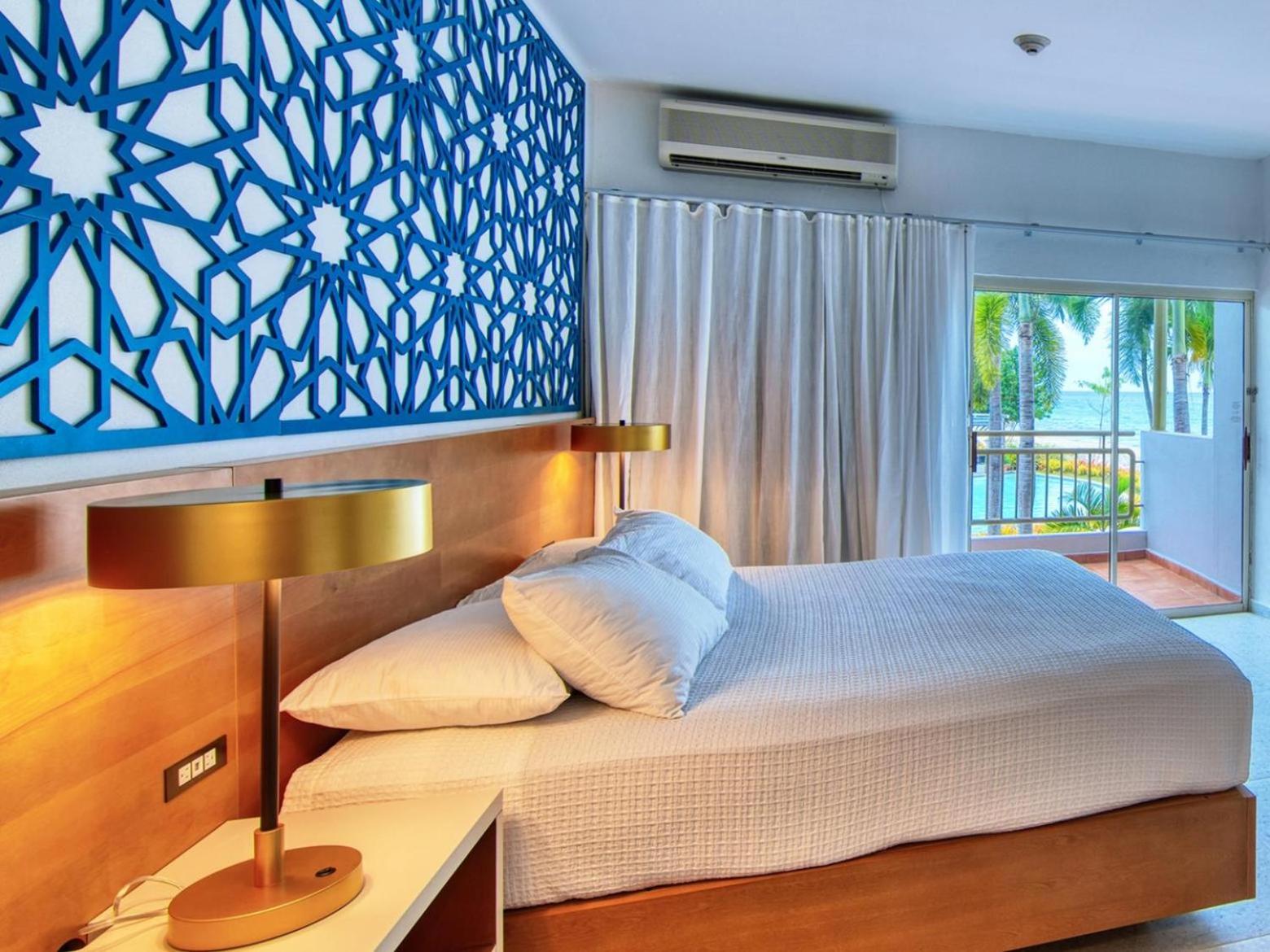 Suite King Bed