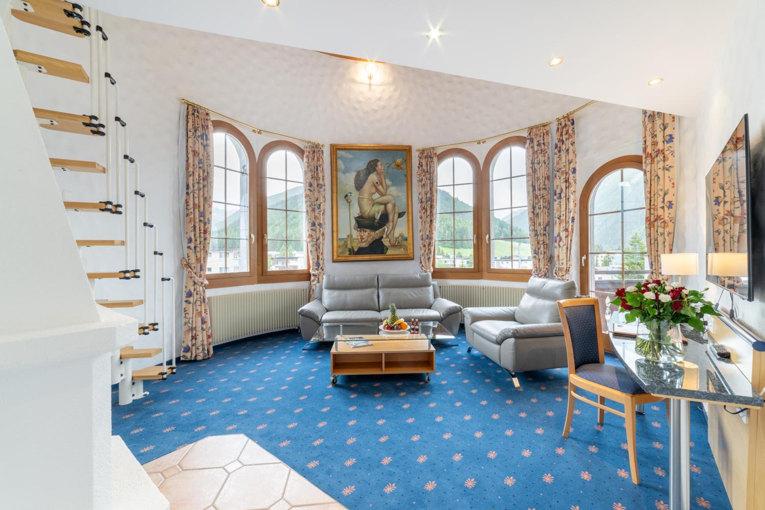 Suite - partially with balcony