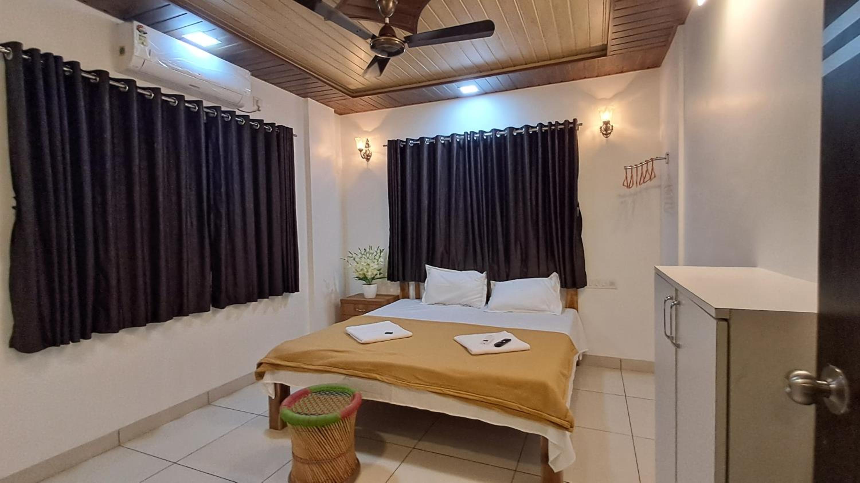 King Room With Lake View photo 1