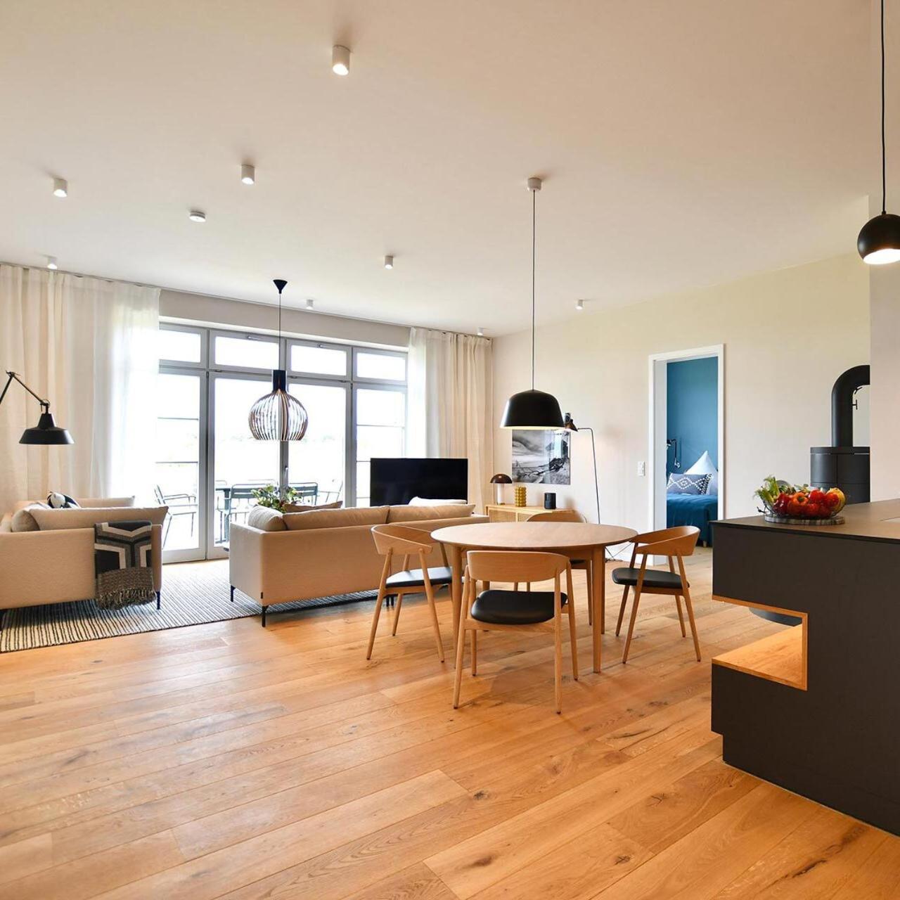 Suite Apartment photo 1