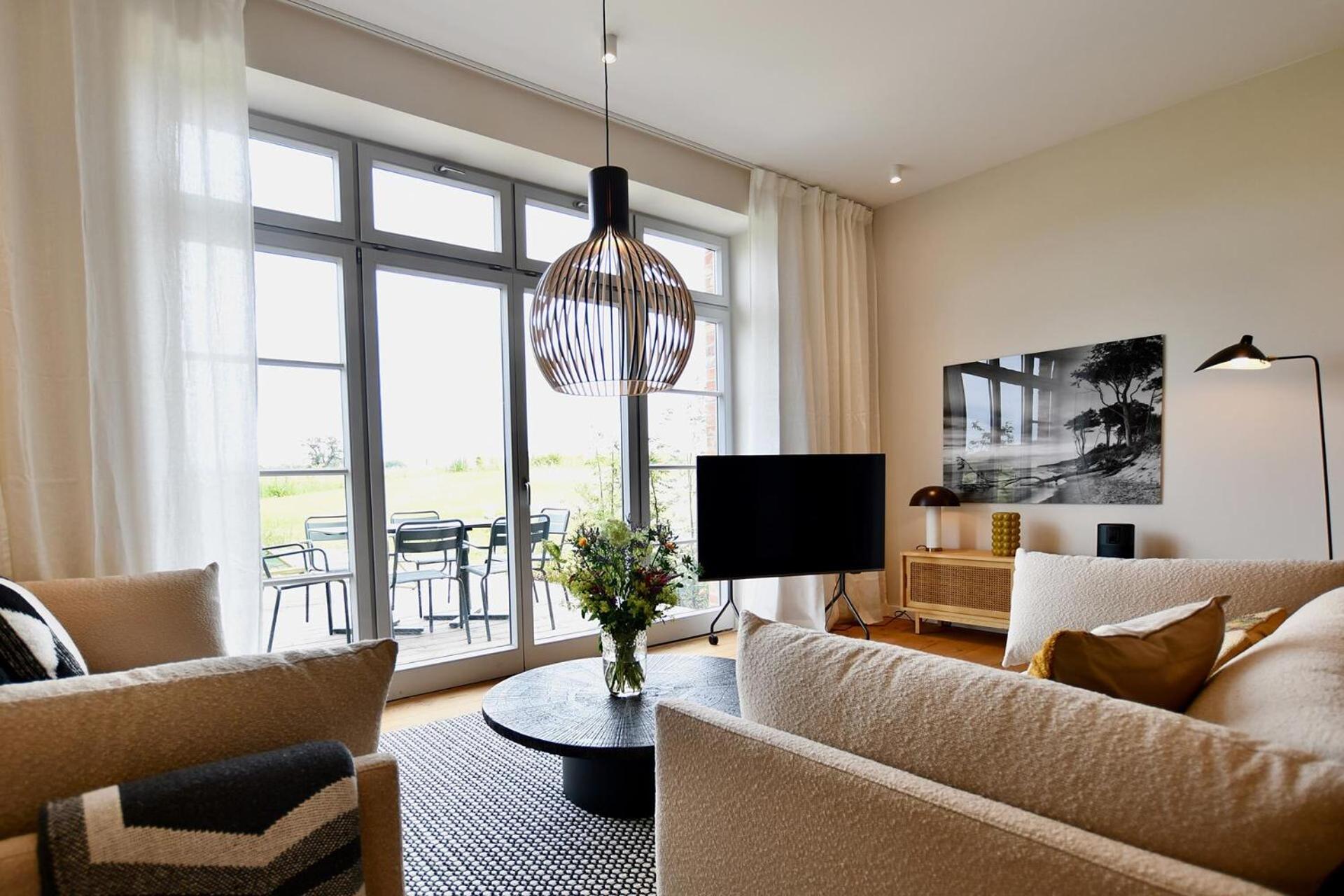 Suite Apartment photo 2