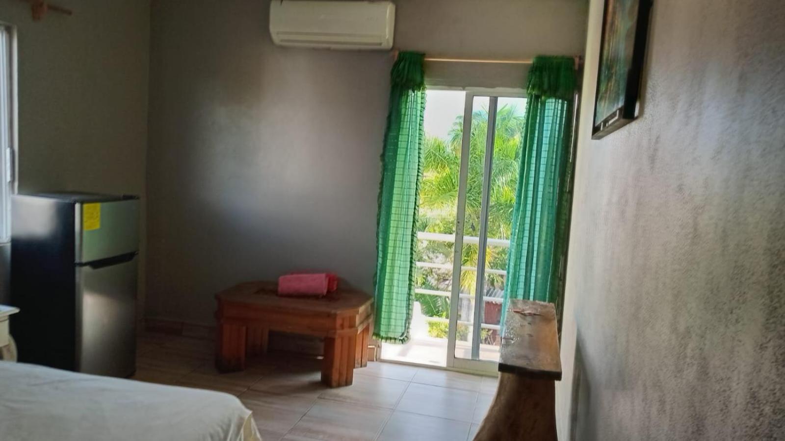 Queen Room With Balcony photo 1