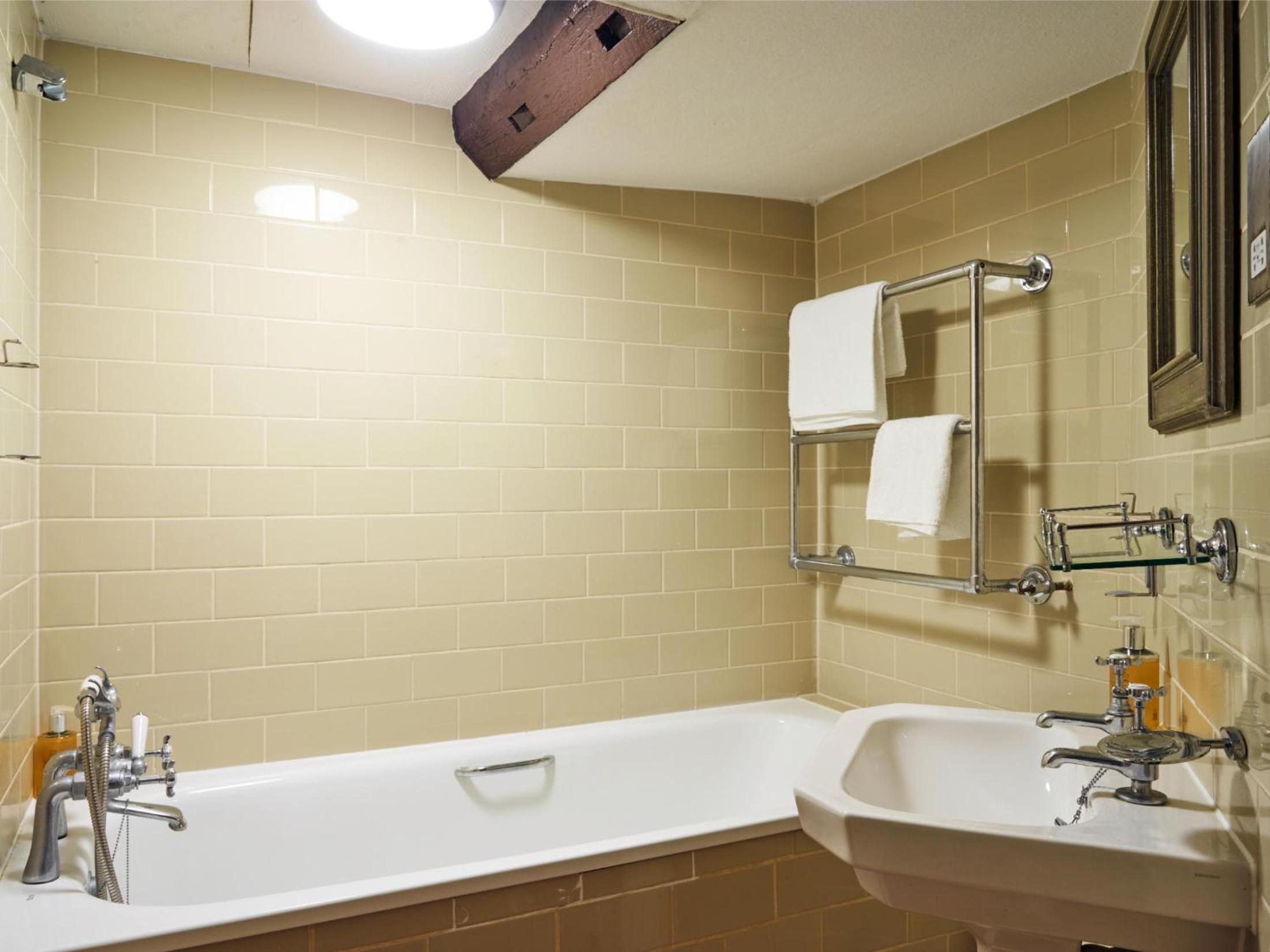 Single Room photo 3