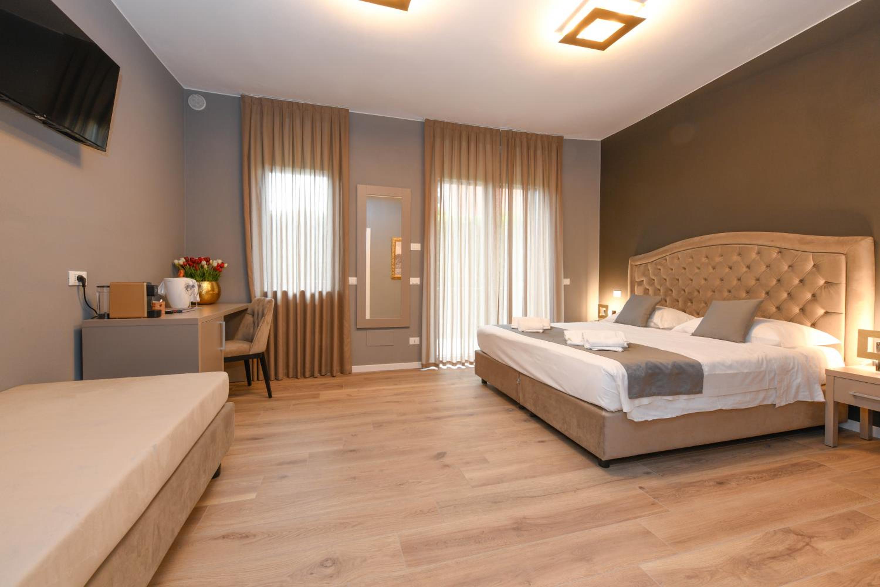 Superior Double Room photo 3